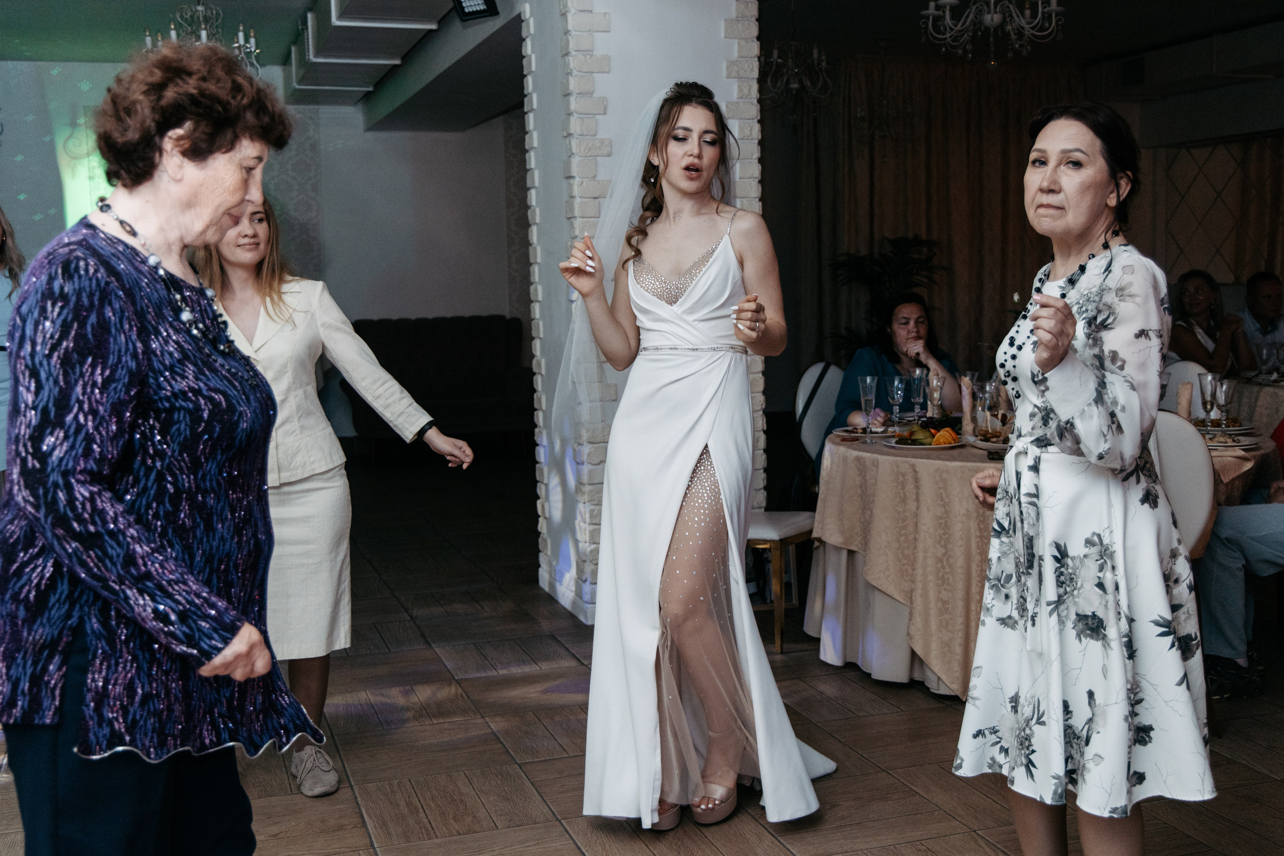 Диана и Сергей (полный день). Фотограф в Барнауле Юлия Садвокасова