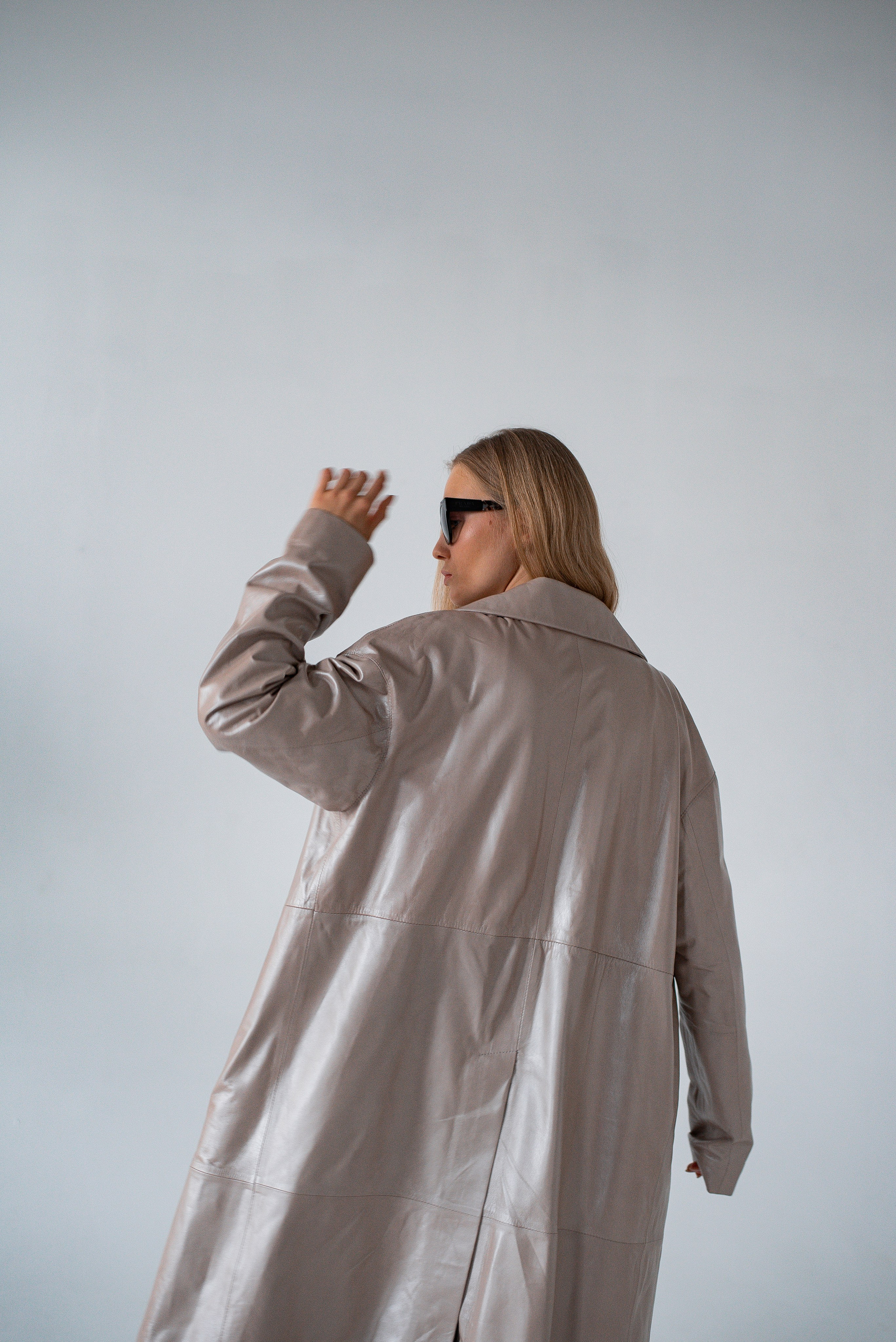 Пальто (фон). Контент фотограф в Москве Лихачева Ксения