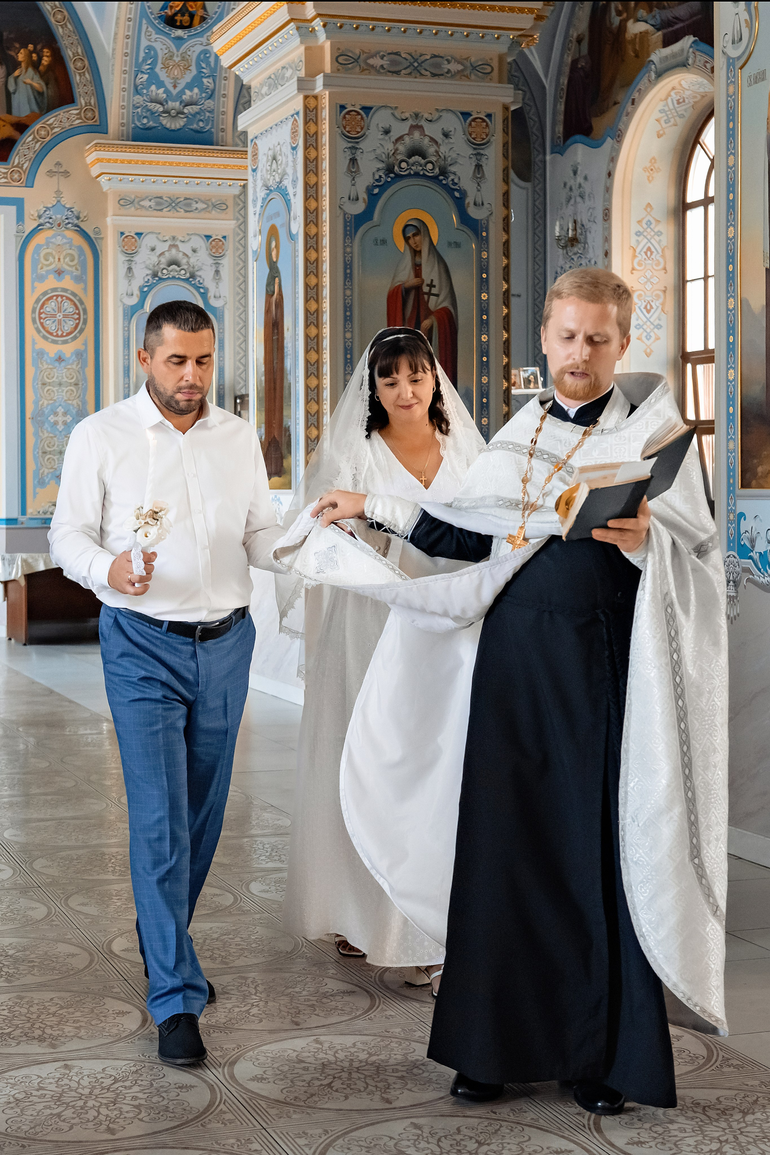 Храм Введения во храм Пресвятой Богородицы. Церковный фотограф на Таинство Крещения и Венчания в Оренбурге и Оренбургской области Екатерина Белкина