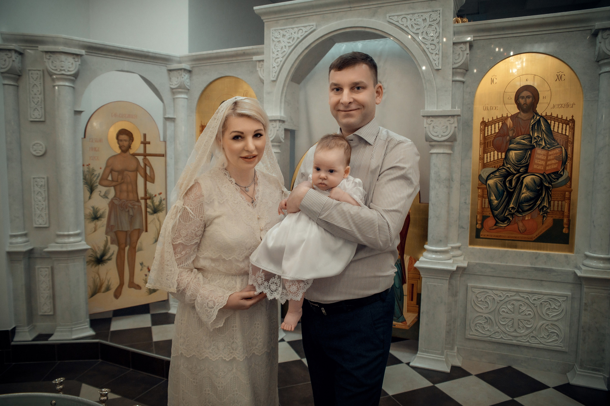 Таинство Крещения Натальи, Собор Александра Невского г. Волгоград. Церковный, семейный и репортажный фотограф Волгоград, Волжский