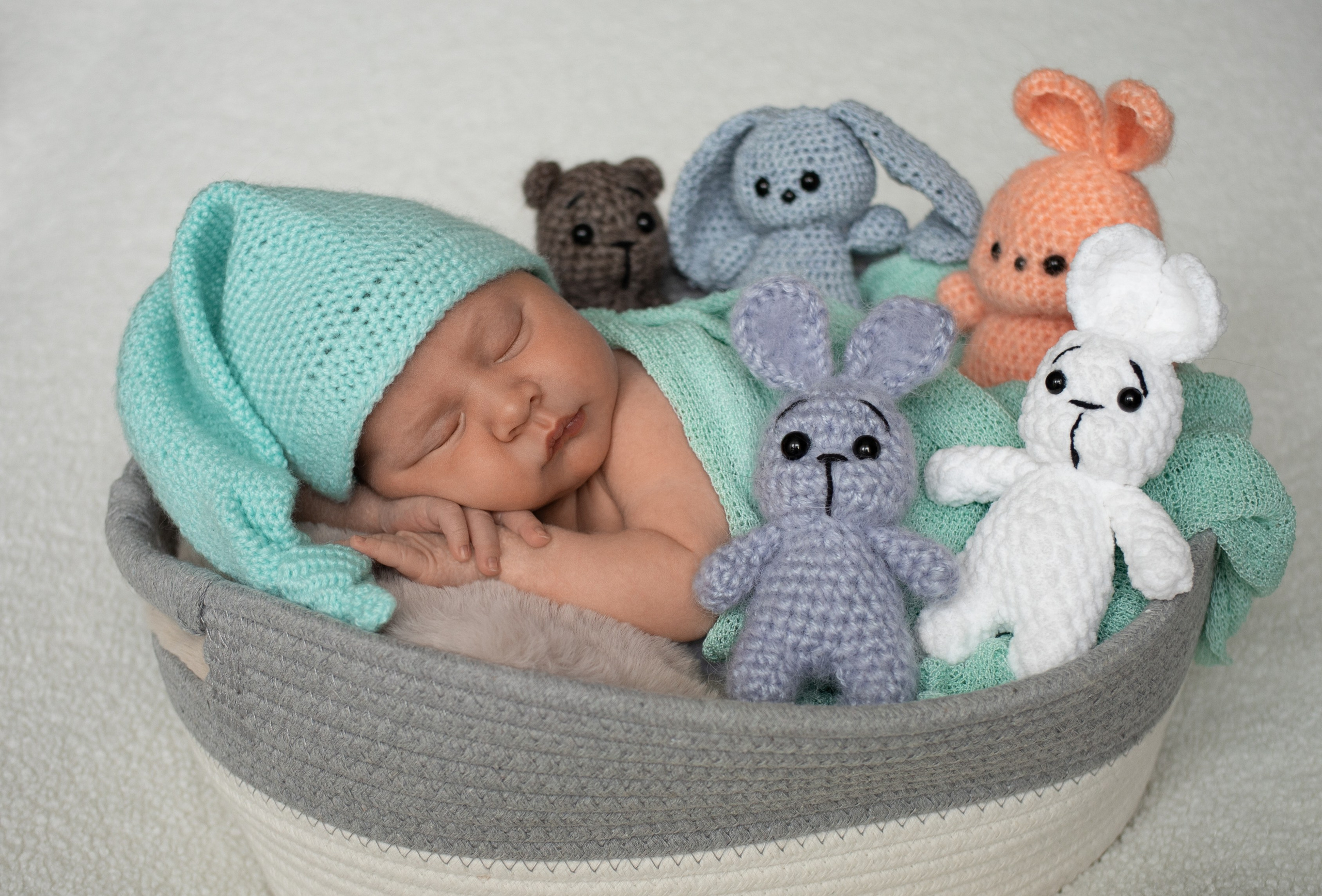 Новорожденные. Фотограф новорожденных в Екатеринбурге