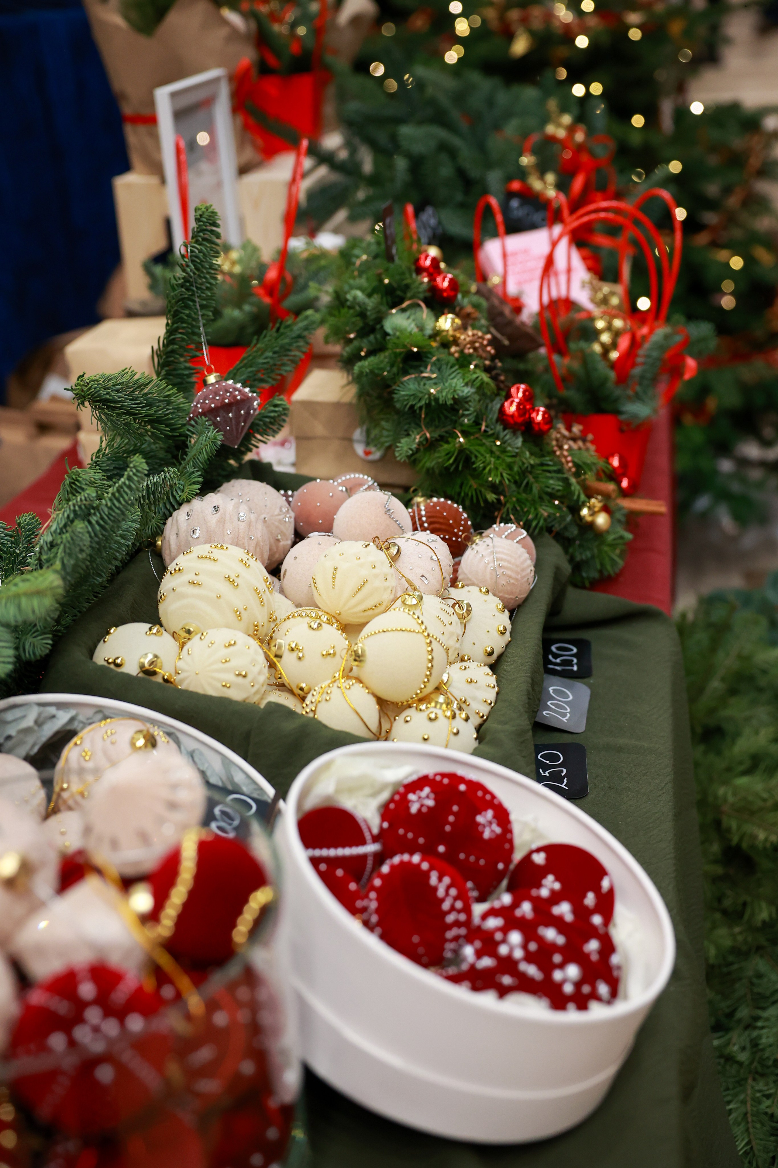 20–21 декабря 2025 Pop-up в Lotte Plaza / фото Саша Жукова. Фотоотчеты «Ламбада-маркета»