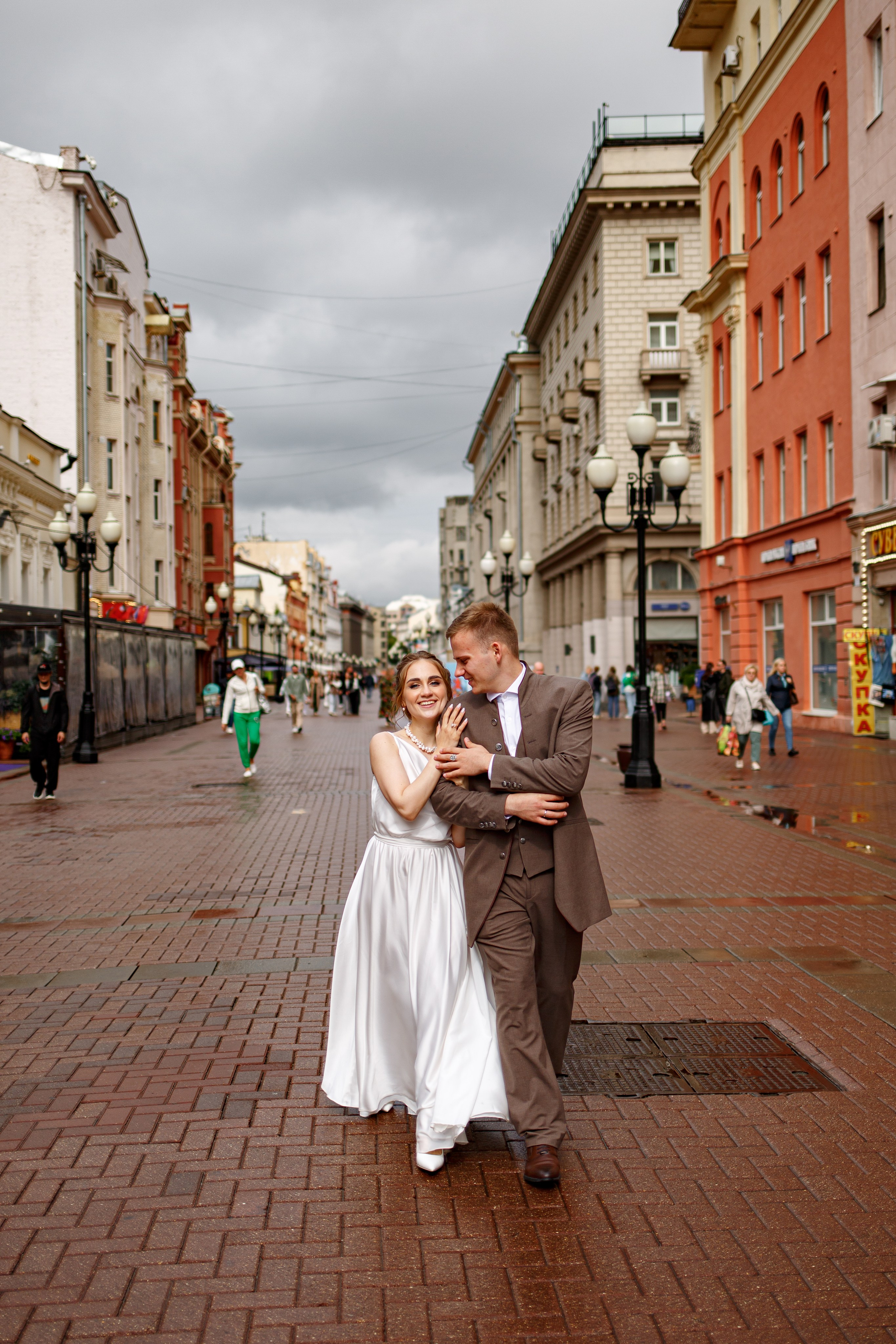 Свадебная фотосессия в городе и в фотостудии. Свадебный фотограф Москва и МО Сергей Киржаев