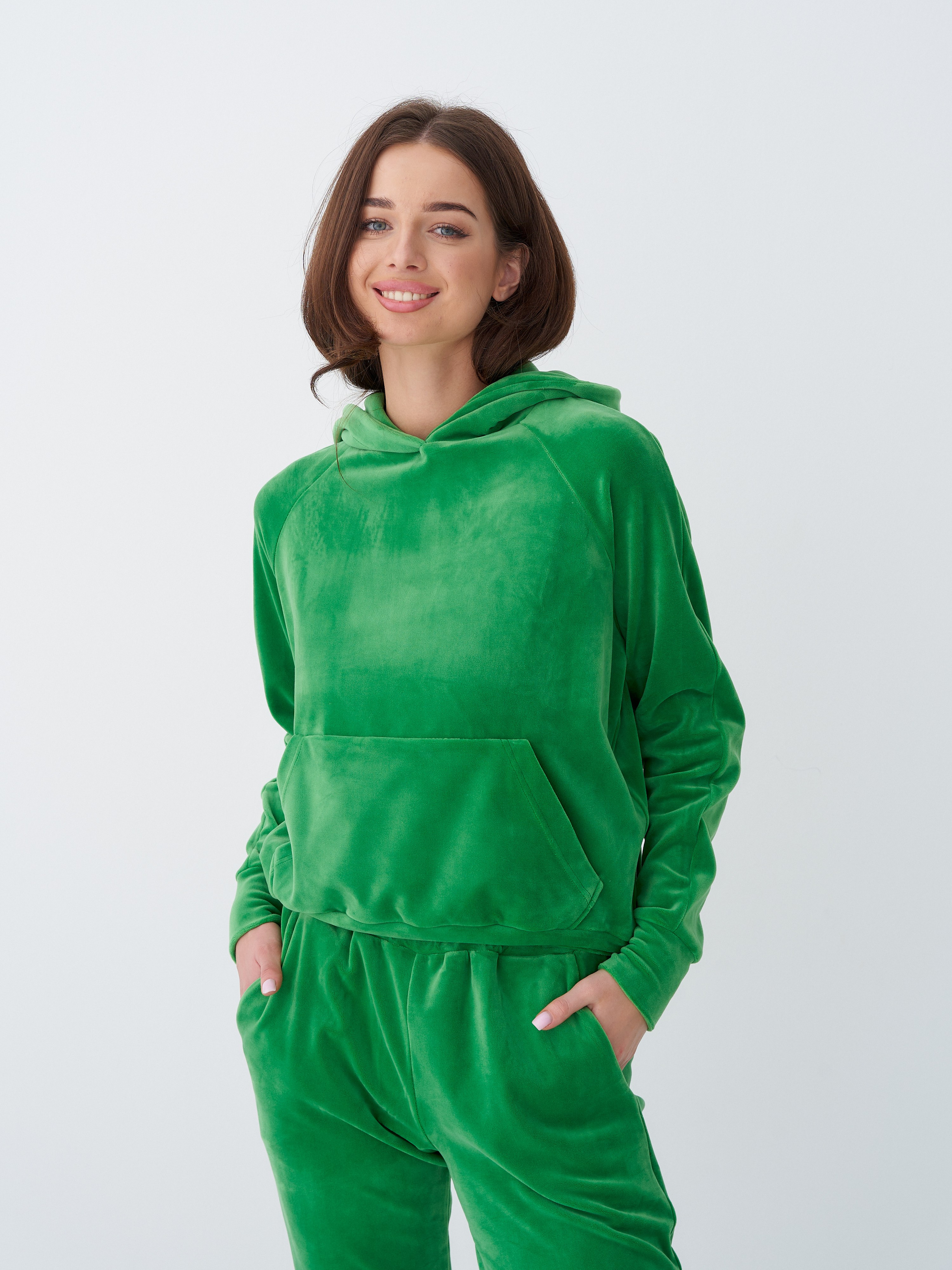 Оля. Контент для маркетплейсов и соцсетей. Фото и видео съемка