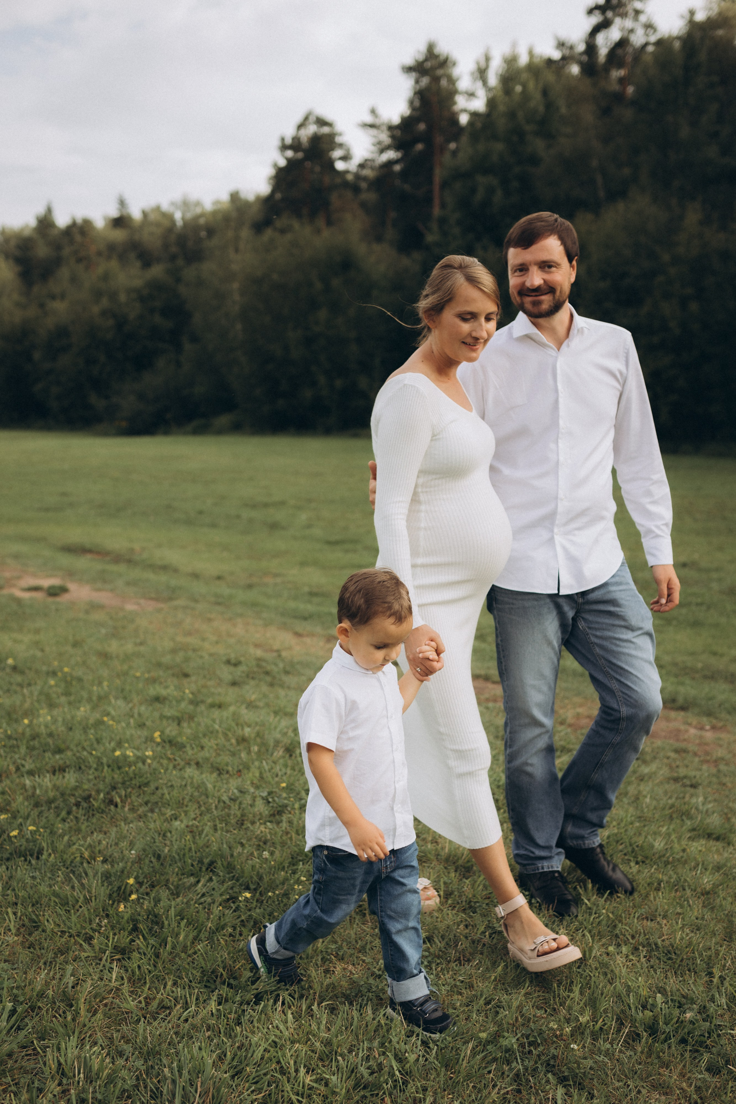 Надежда, Михаил и Даня. Прогулка в парке. Семейный фотограф Мария Маркова Москва и Одинцово