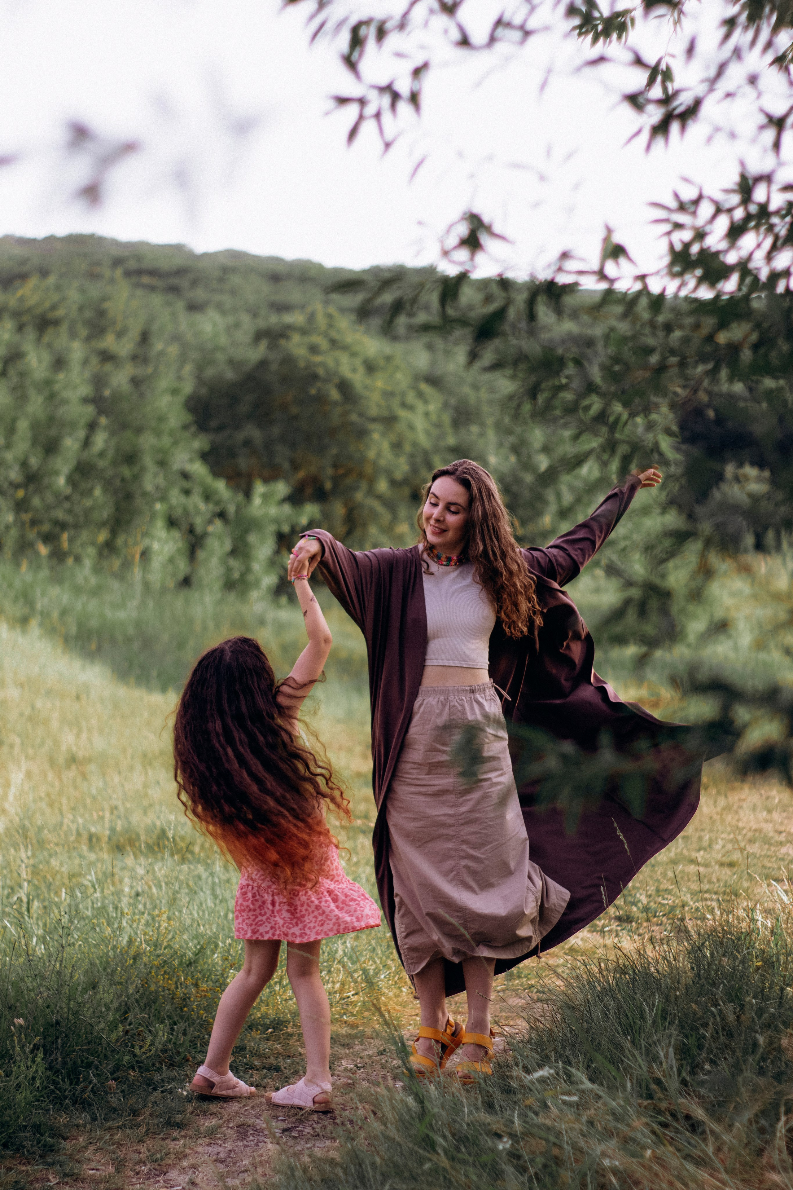 Верочка и Элла. Главная