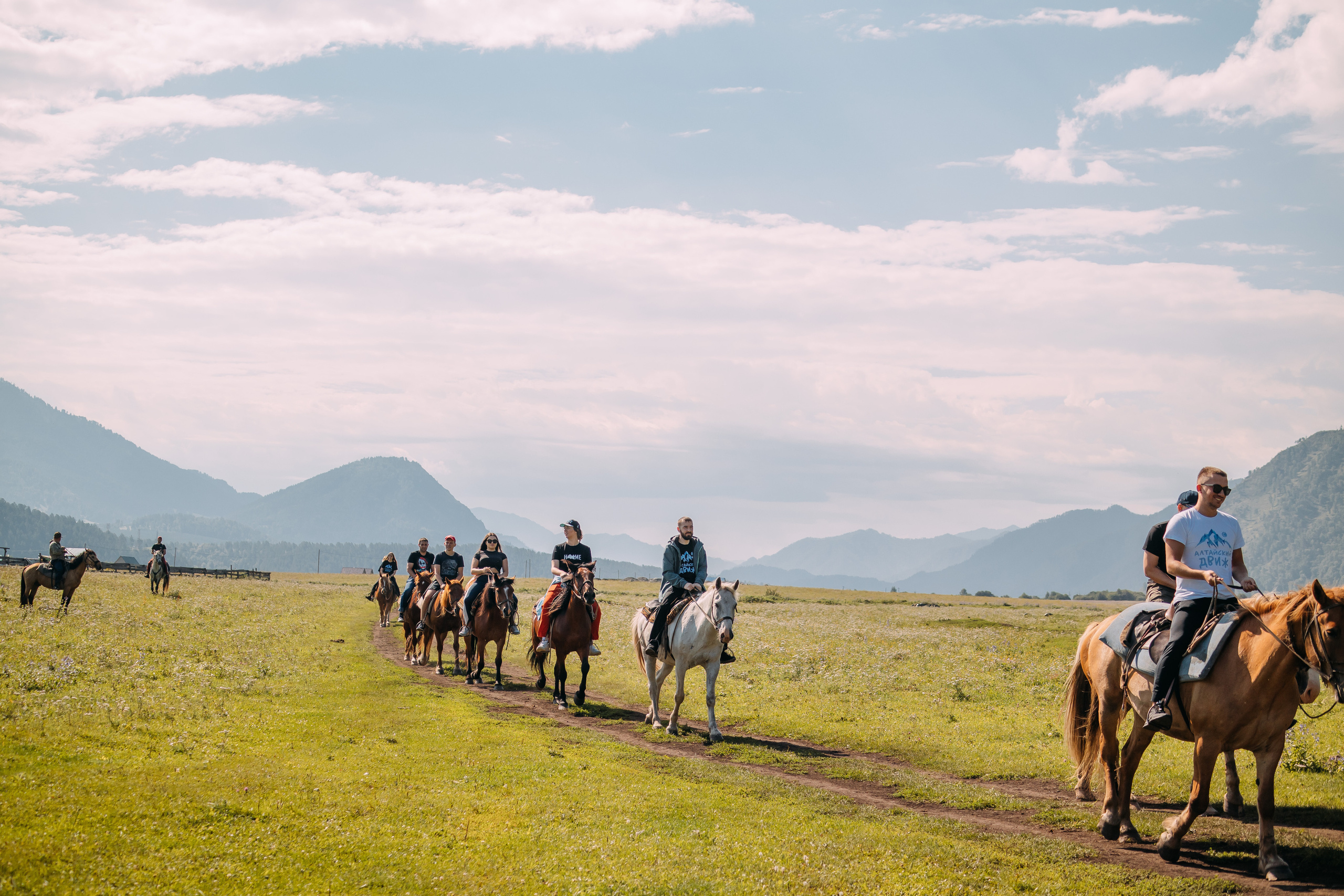 Сопровождение туров. Твой фотограф в Москве — Люся Кравец