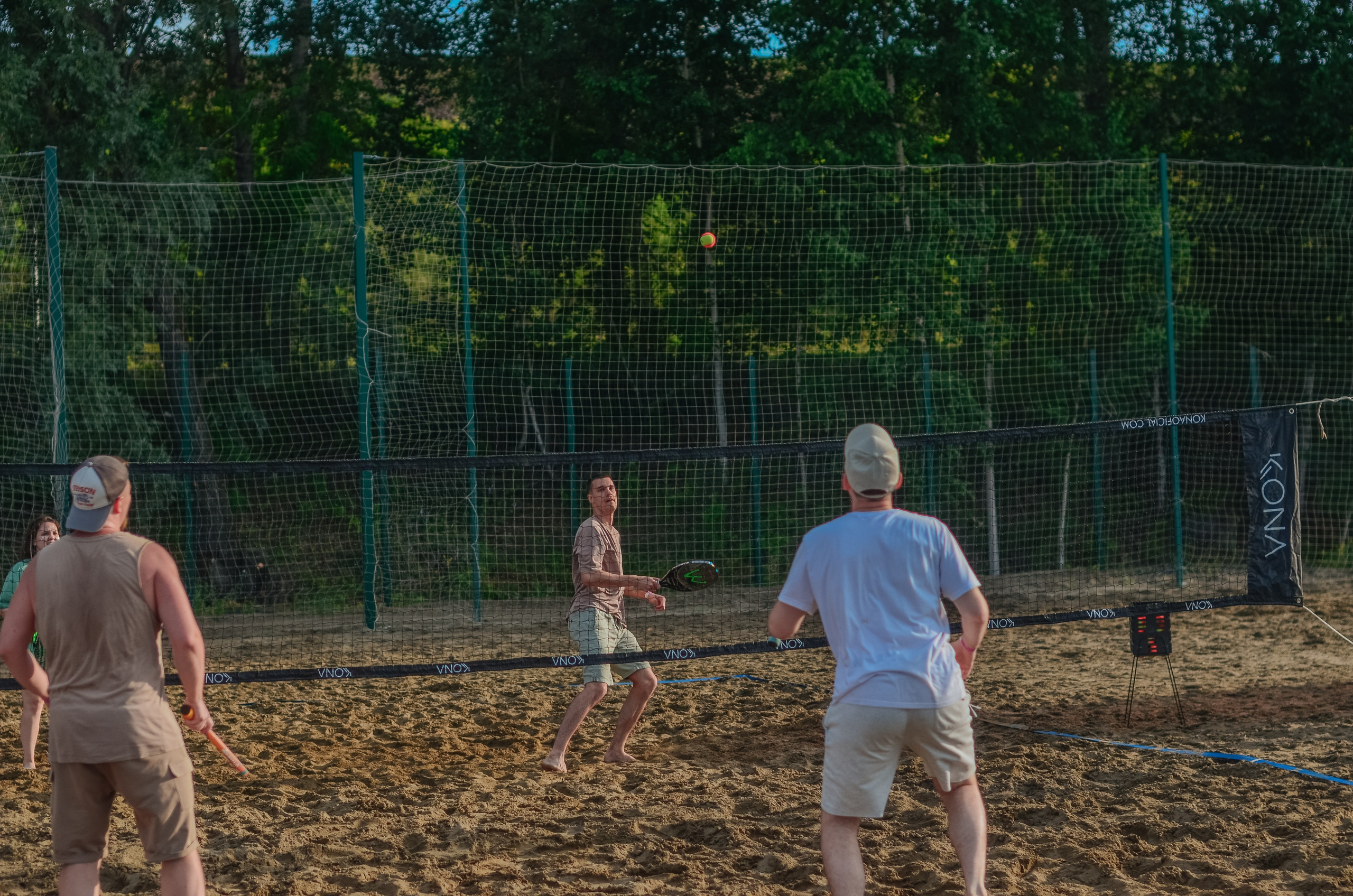 Фестиваль «Грань» 2025. Спортивная площадка. Денисова Аля — фотограф для парных съемок и индивидуальных историй в Барнауле