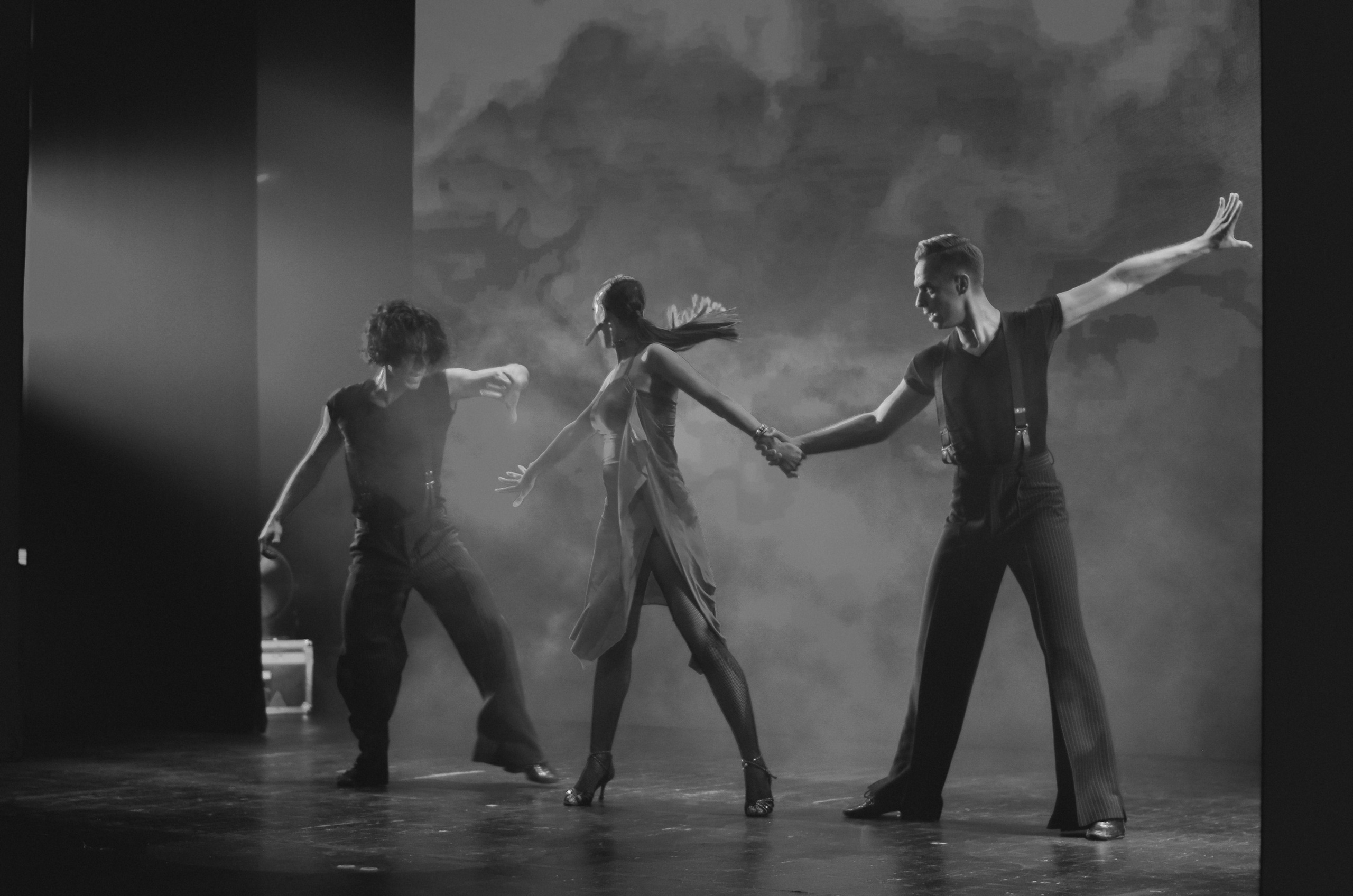 Фоторепортаж танцевального мероприятия. Денисова Аля — фотограф для парных съемок и индивидуальных историй в Барнауле