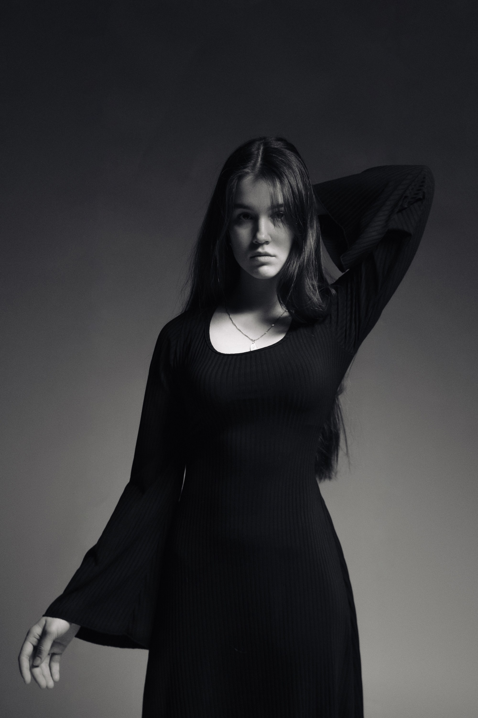 Лиза. Паша Страхов — фотограф