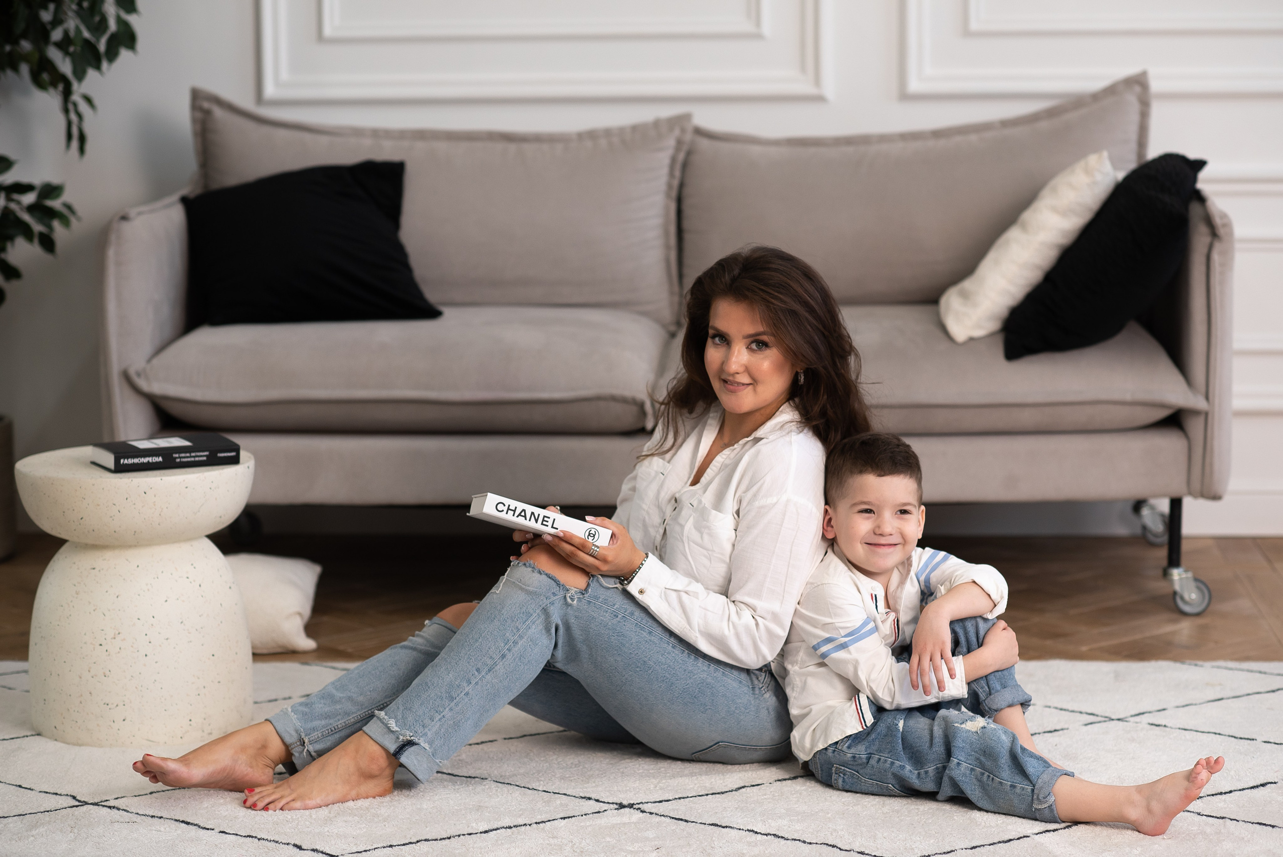 Циклорама и лаконичные студии. Фотограф Мария Усманова, Казань