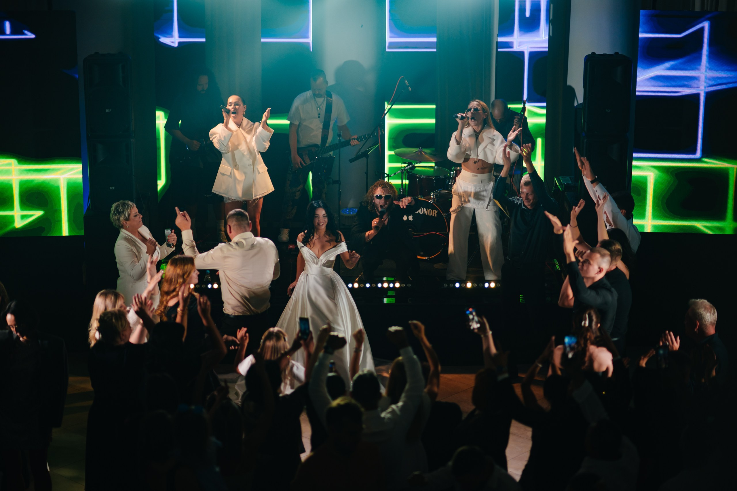 Фотограф на свадьбу Минск Москва Санкт-Петербург Свадебный фотограф Фотограф на свадьбу Репортажный фотограф Love Story Свадебная прогулка. Свадебный фотограф — Крюков Константин