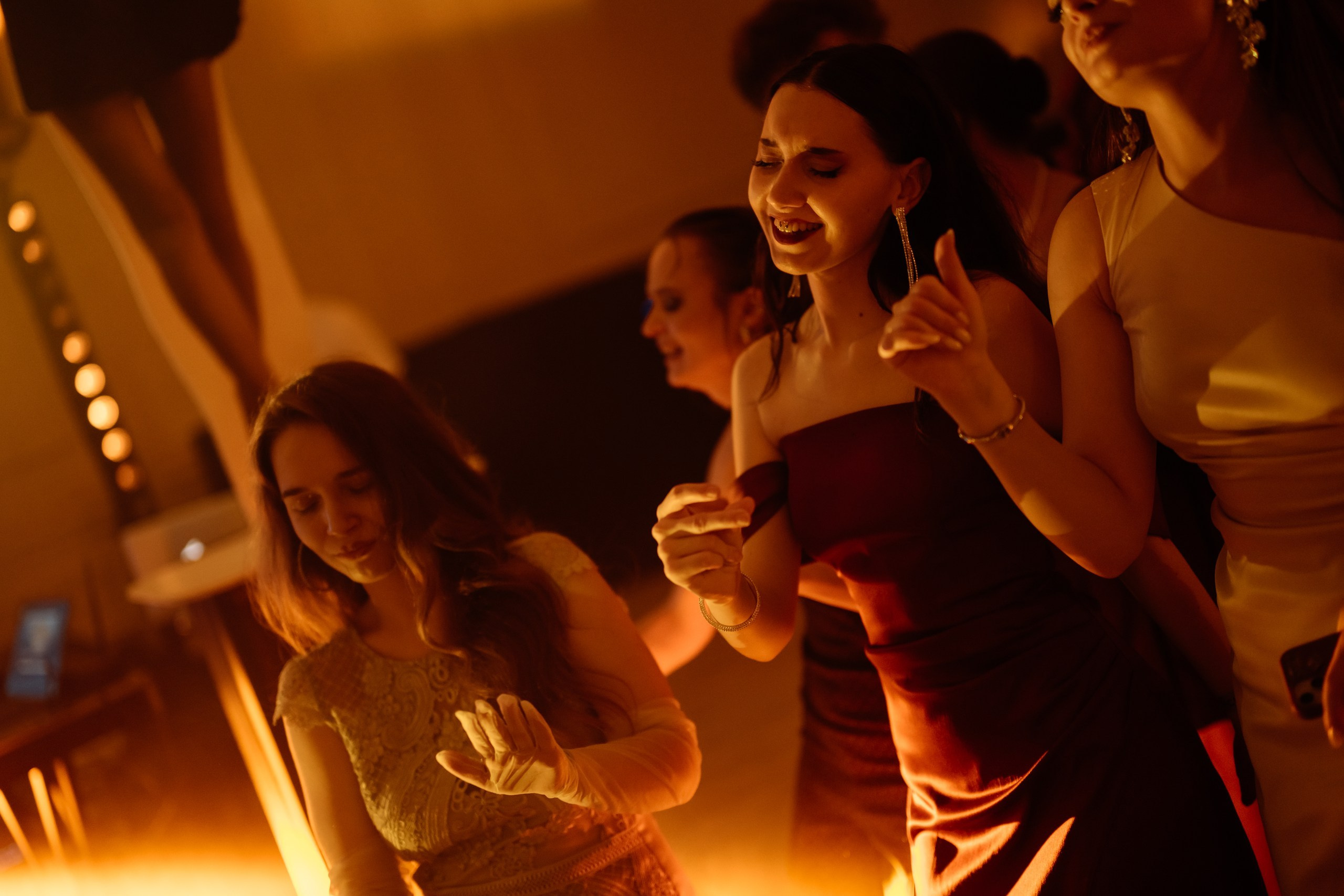 Фотограф на свадьбу Минск Москва Санкт-Петербург Свадебный фотограф на выпускной Репортажный фотограф Love Story Свадебная прогулка. Свадебный фотограф — Крюков Константин