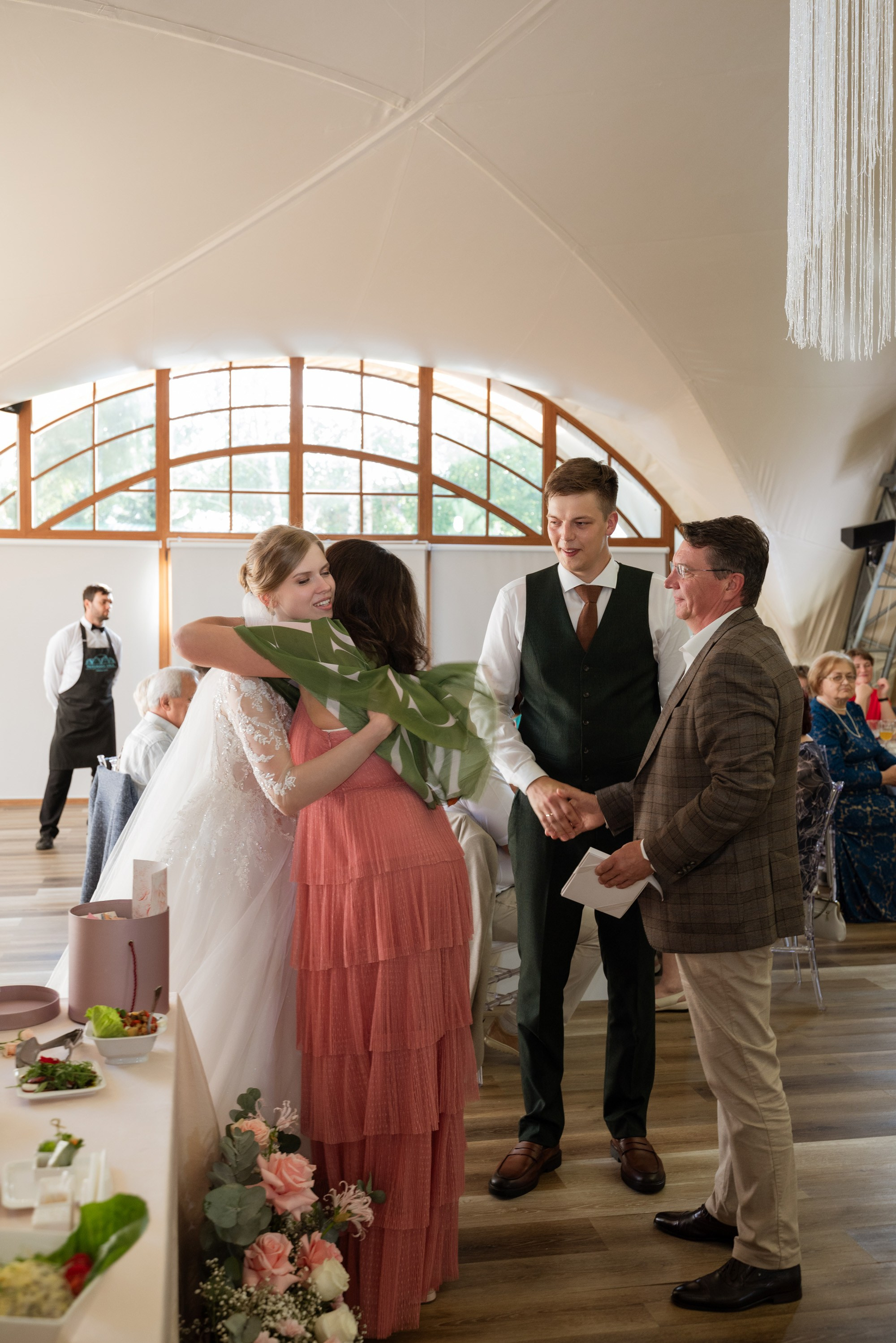 Андрей и Дарина | 10.08.24. Свадебный фотограф в Санкт-Петербурге Владислава Тюльпина