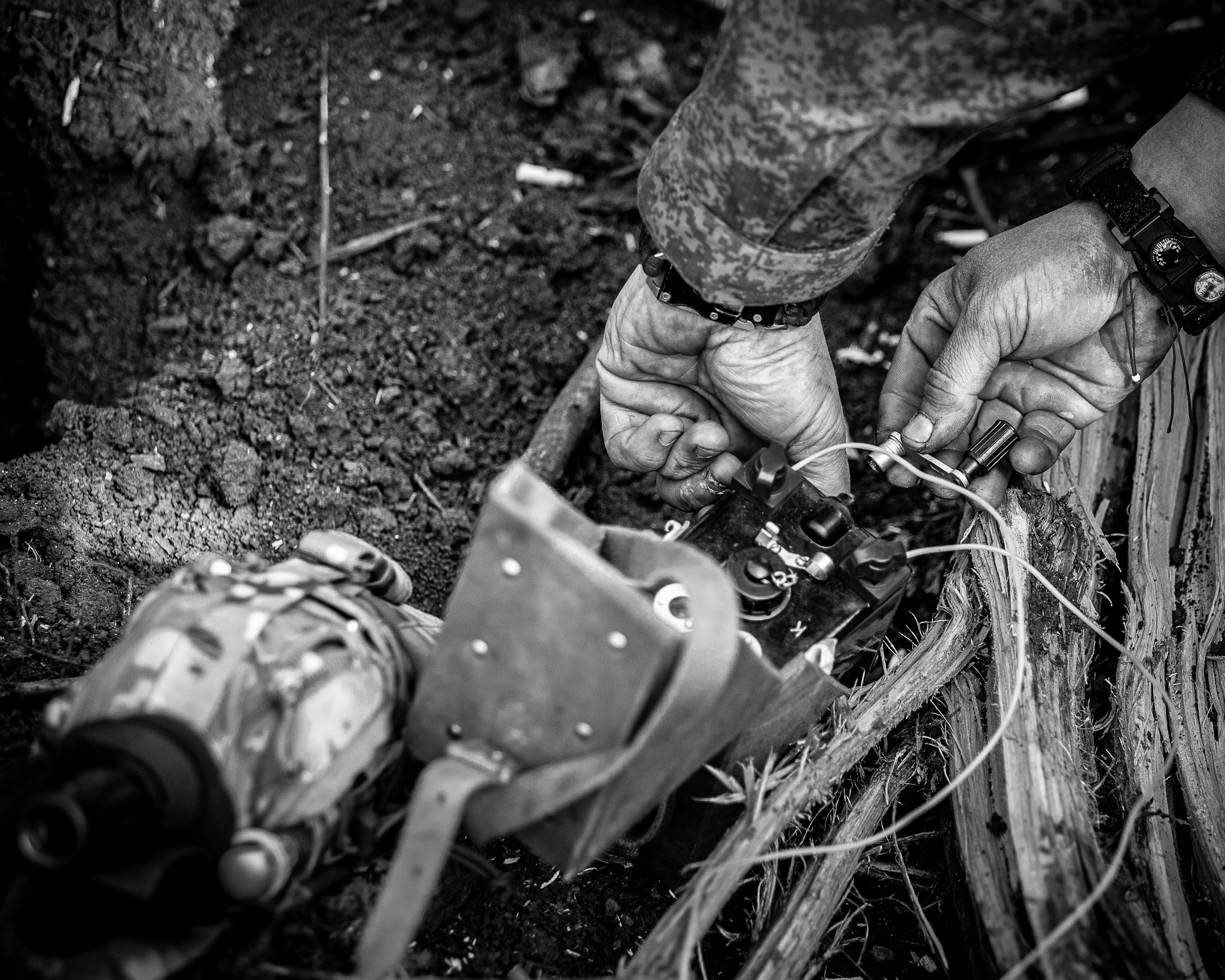 Серия военных фотографий Емельянова Артура. EMELYAN|Военный фотограф Артур Емельянов