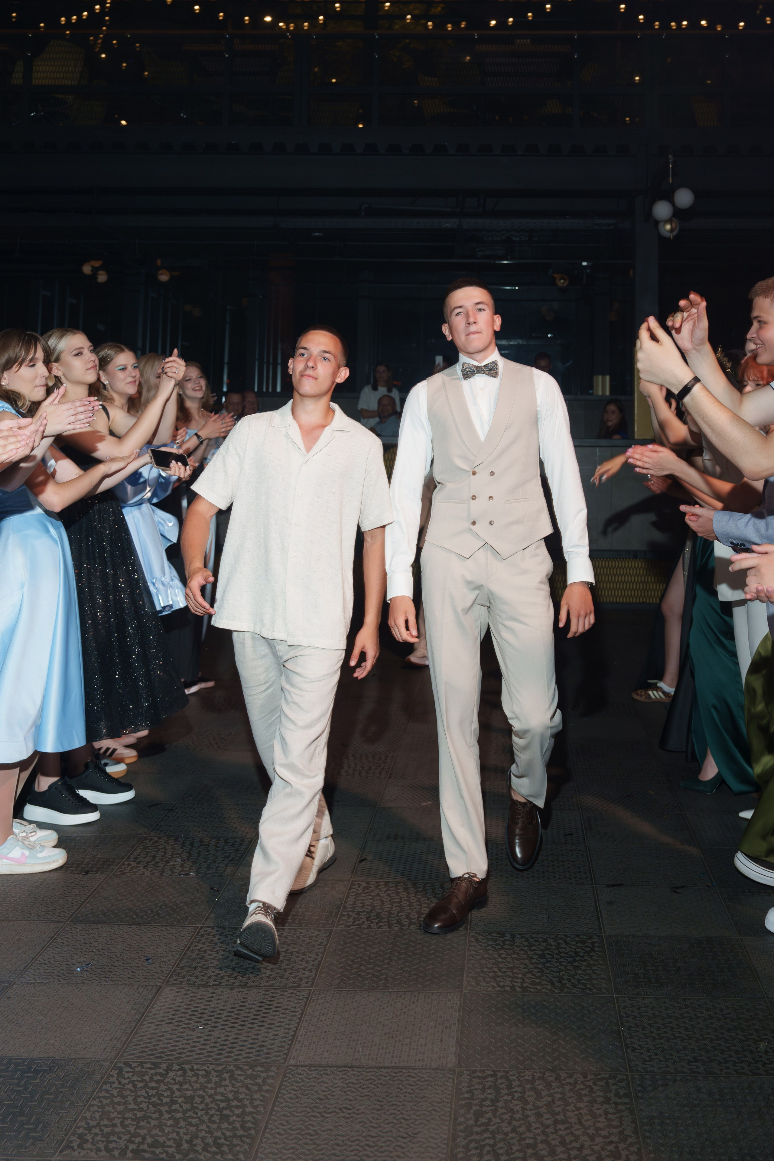 Выпускной лицея 27 (вечеринка). Свадебный и репортажный фотограф Элина Козырьянова