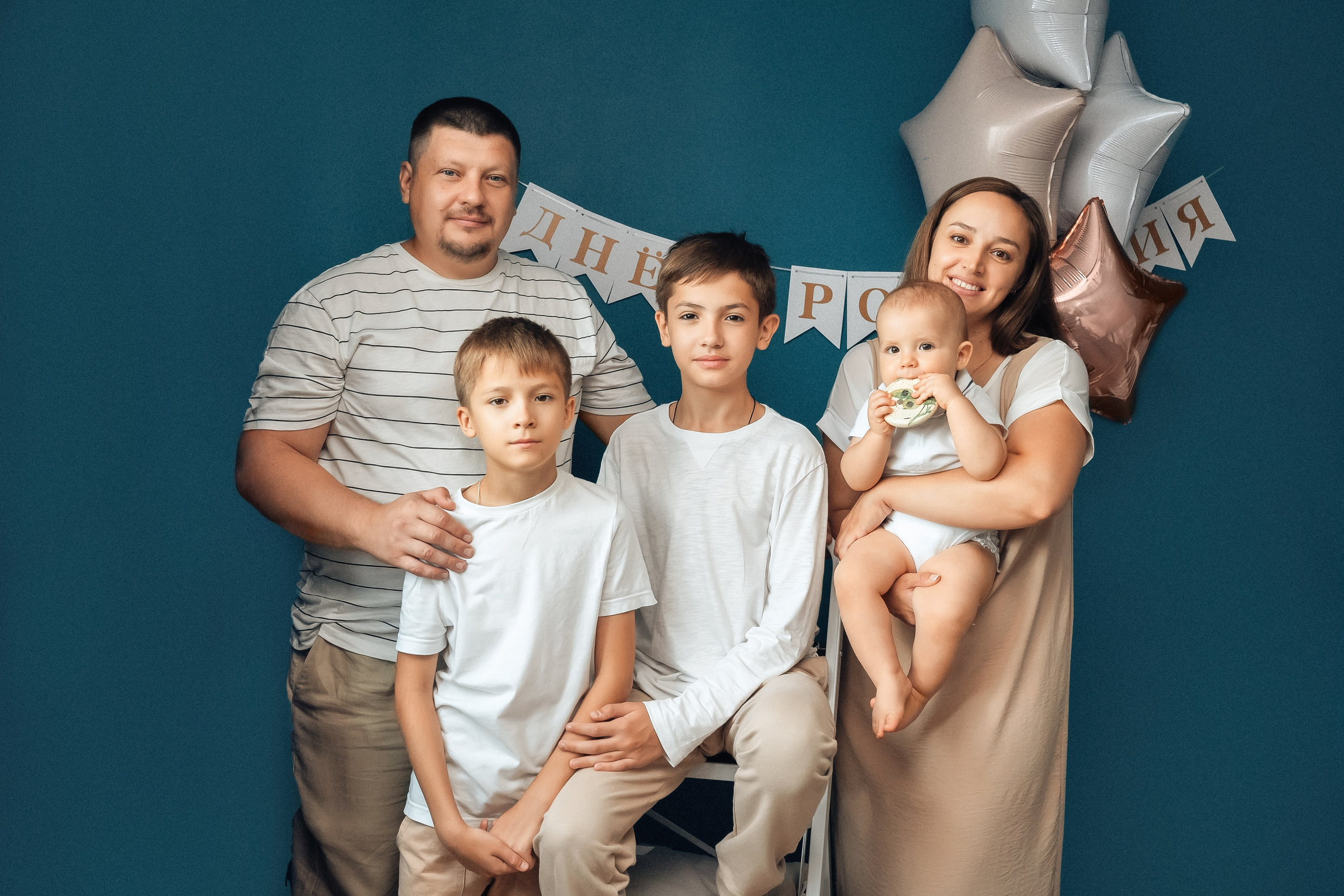 Домашняя съемка годовасия. Церковный фотограф на Таинство Крещения и Венчания в Оренбурге и Оренбургской области Екатерина Белкина