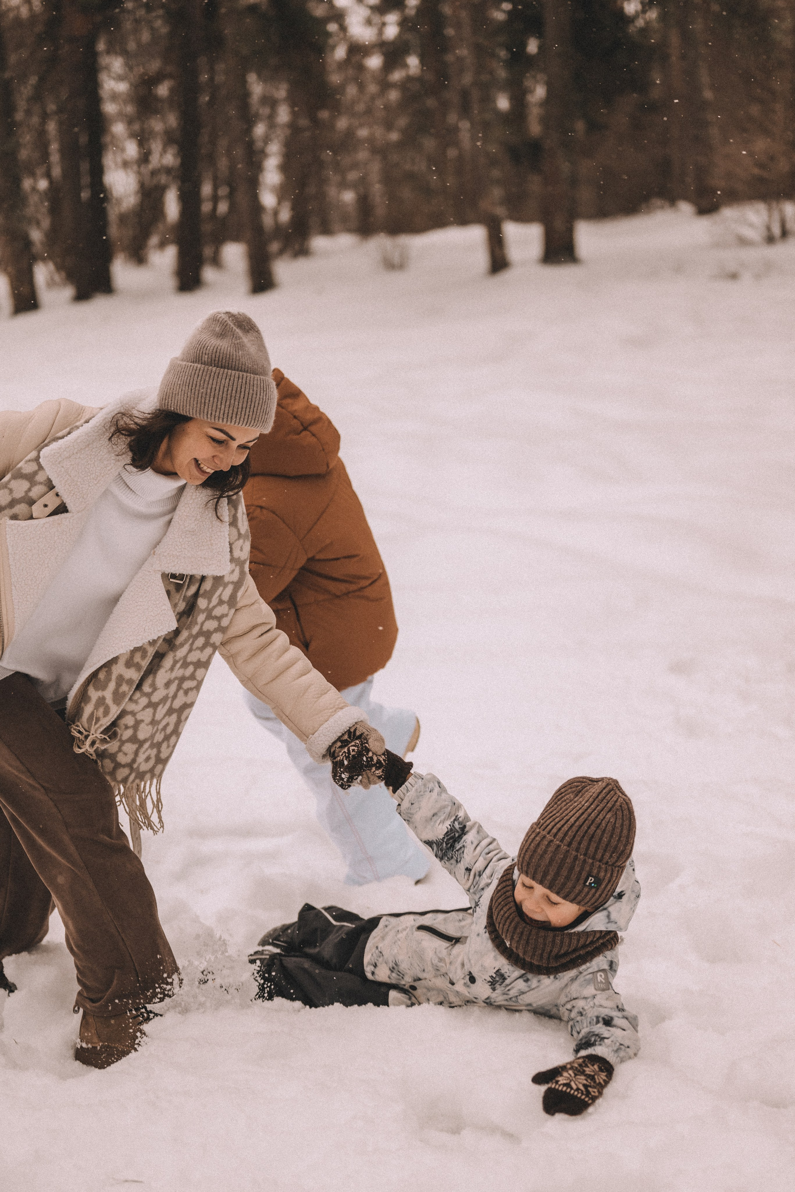 Сергей и Наталья с Ксюшей и Максимом. Фотограф Кристина Пархоменко