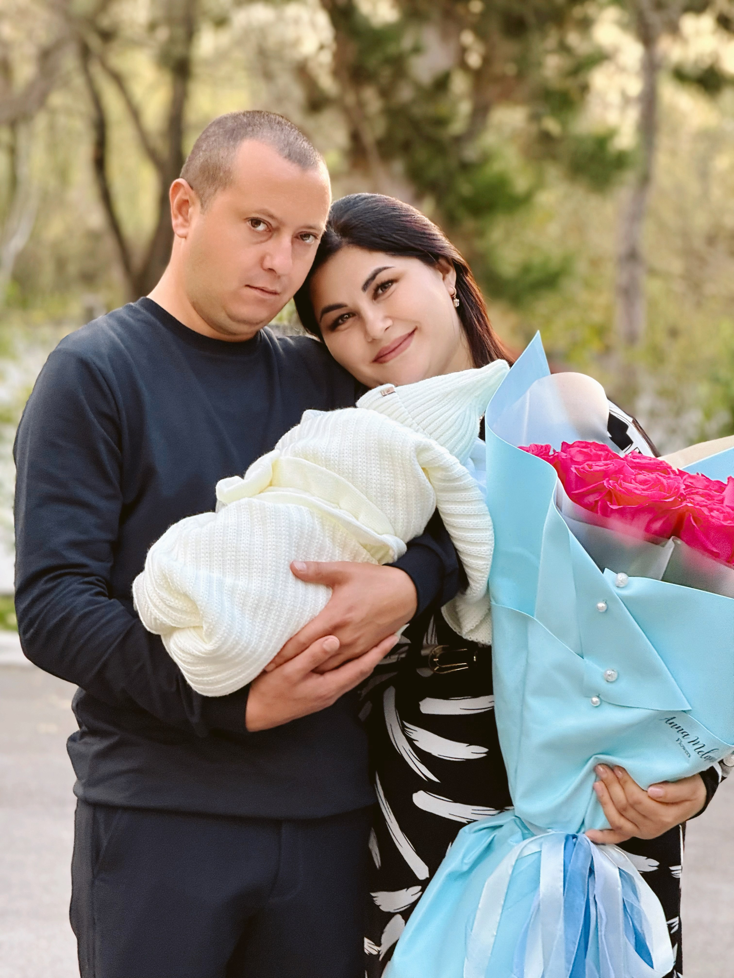 Беременность • гендер-пати • выписки с роддома. Семейный фотограф и рилсмейкер в Симферополе