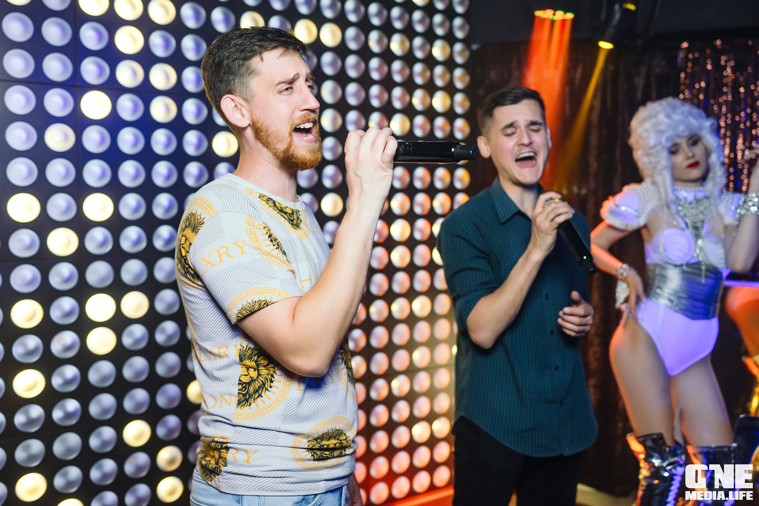 Фоторепортаж из караоке-клуба Эйфория. One Media Life: фоторепортажи, фотоотчеты с мероприятий и заведений