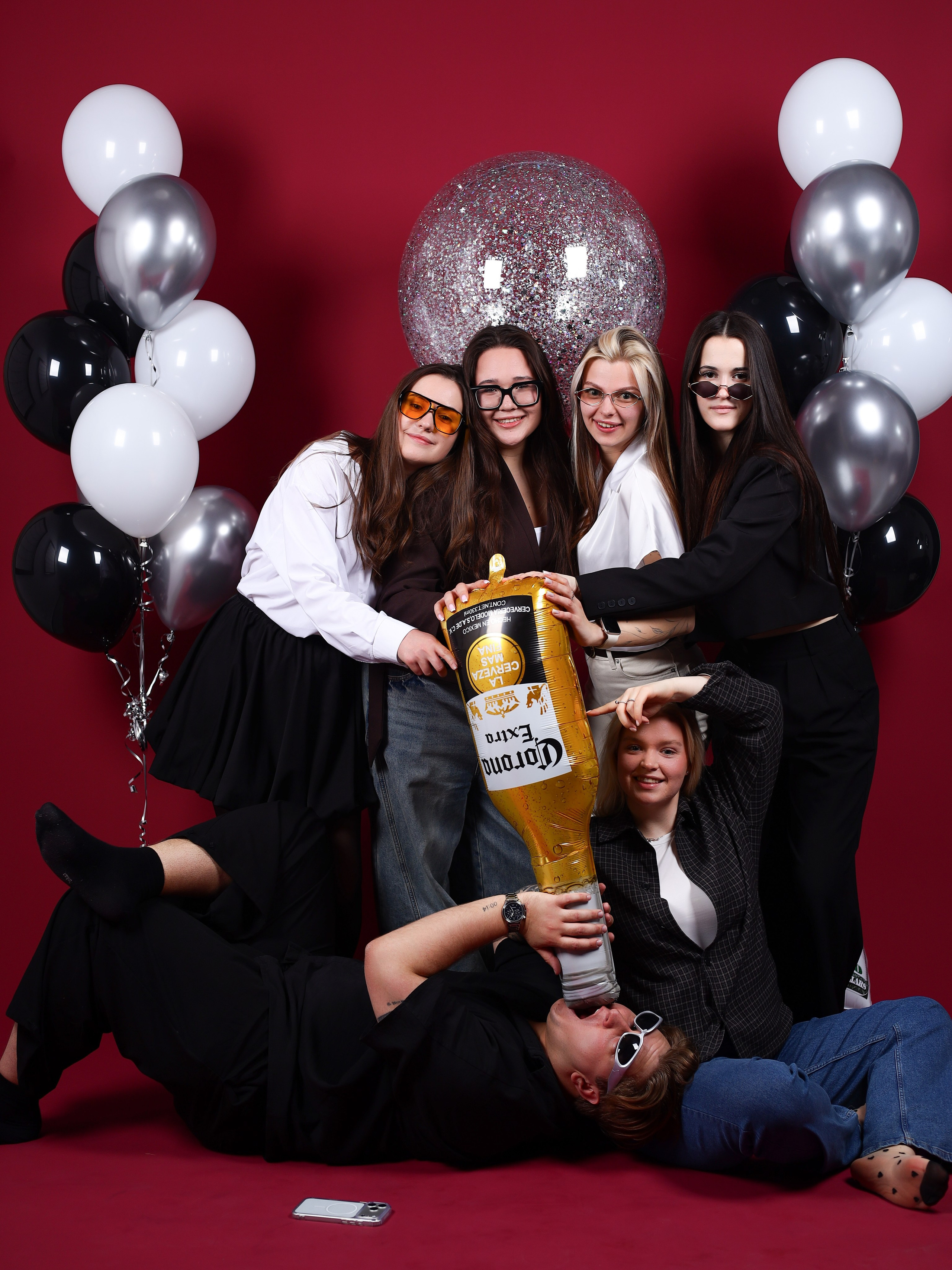 Открытие «фотограф уволен». Фотостудия без фотографа Чехов. Первая студия автопортрета в Чехове