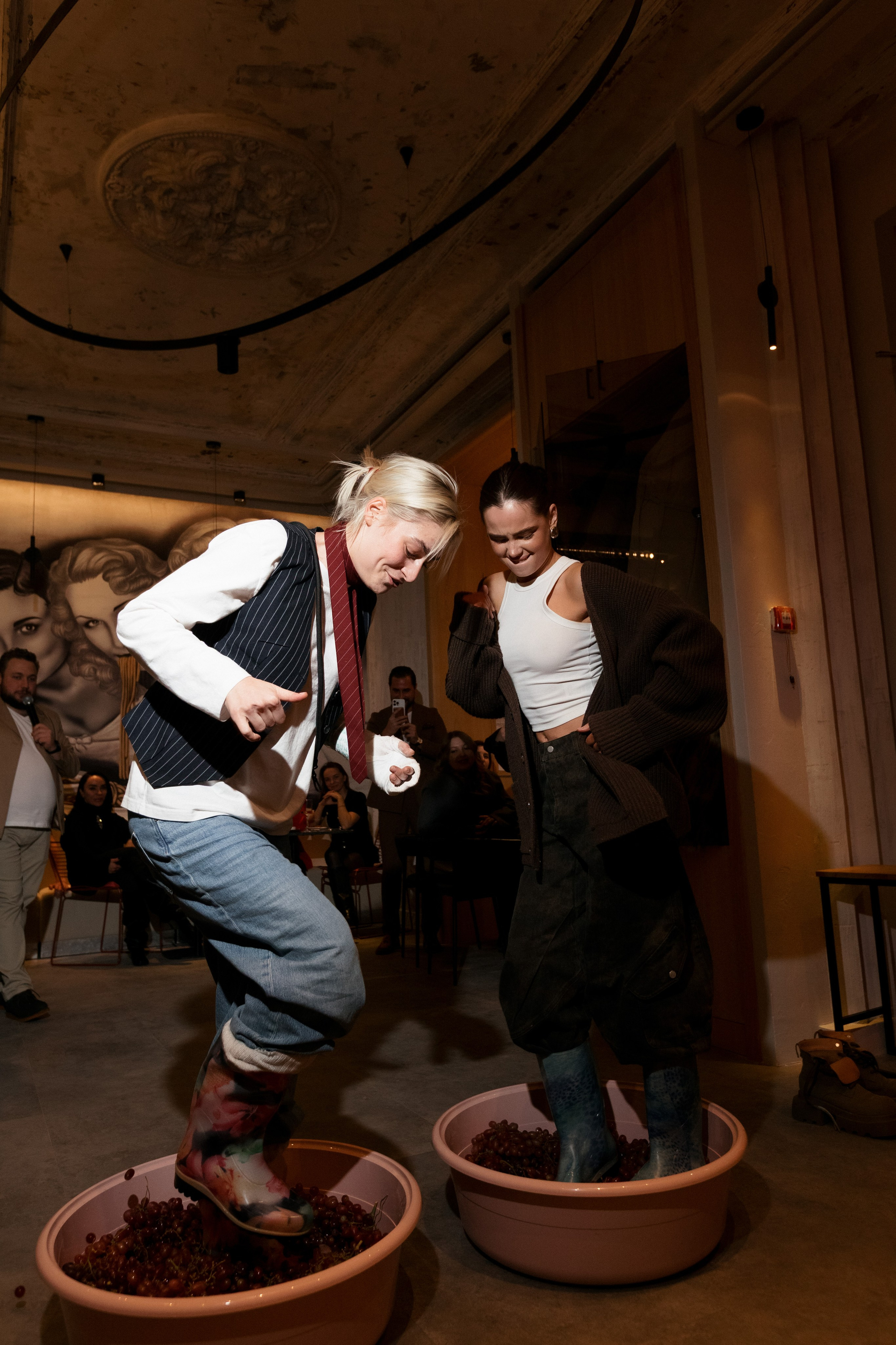 AMORE ОТКРЫТИЕ — DAY II. СВОИ. ФОТООТЧЕТЫ-СОБЫТИЯ-МЕСТА