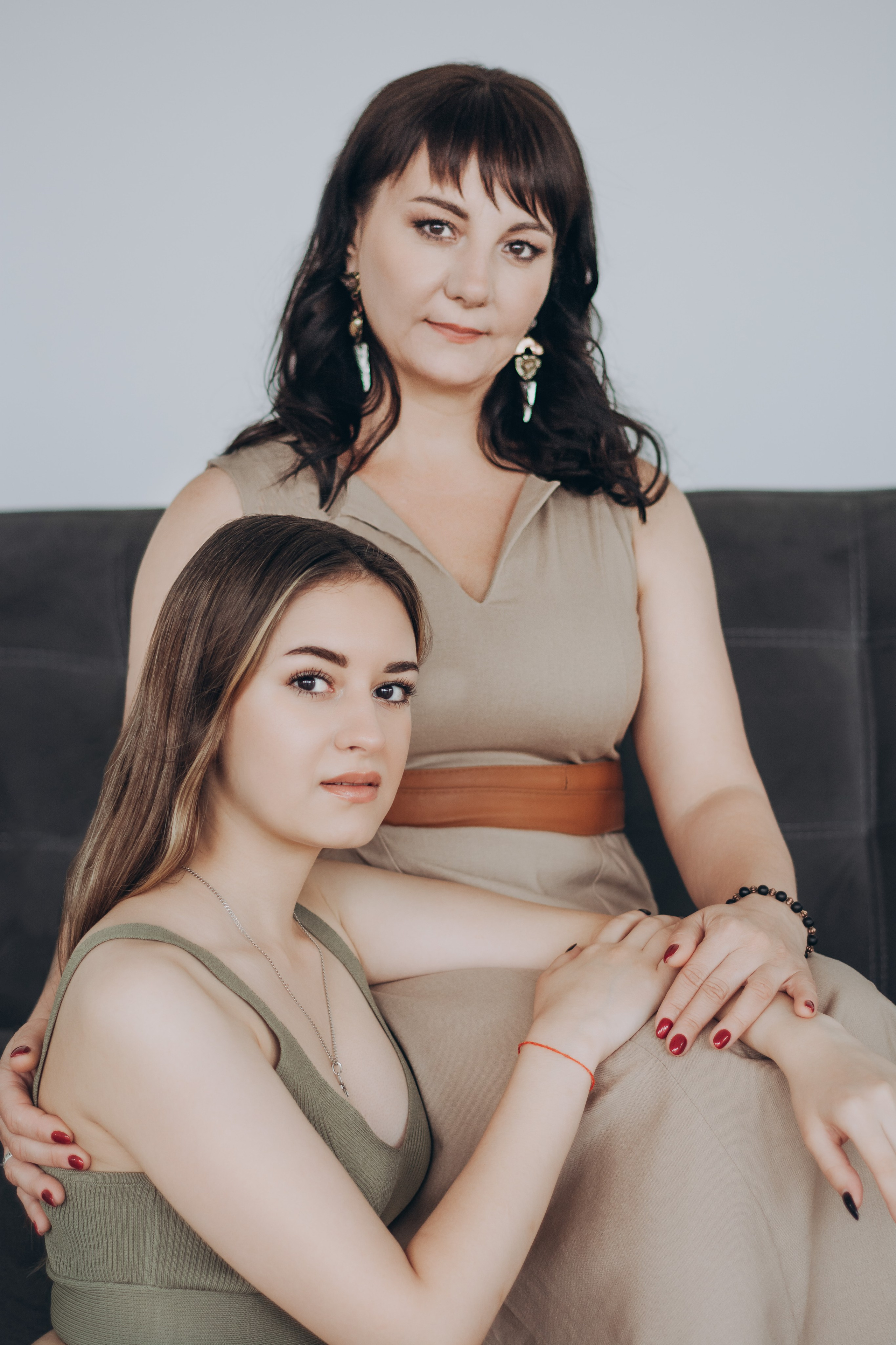 Фотосессия мама и взрослая дочь. Семейный и детский фотограф Кущ Наташа