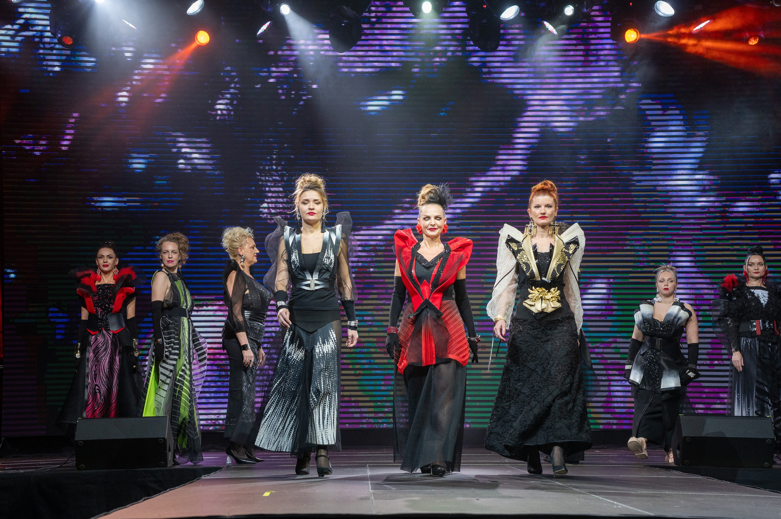 Большая новогодняя тусовка. Фотоуслуги, услуги фотографа, фотографирование важных событий