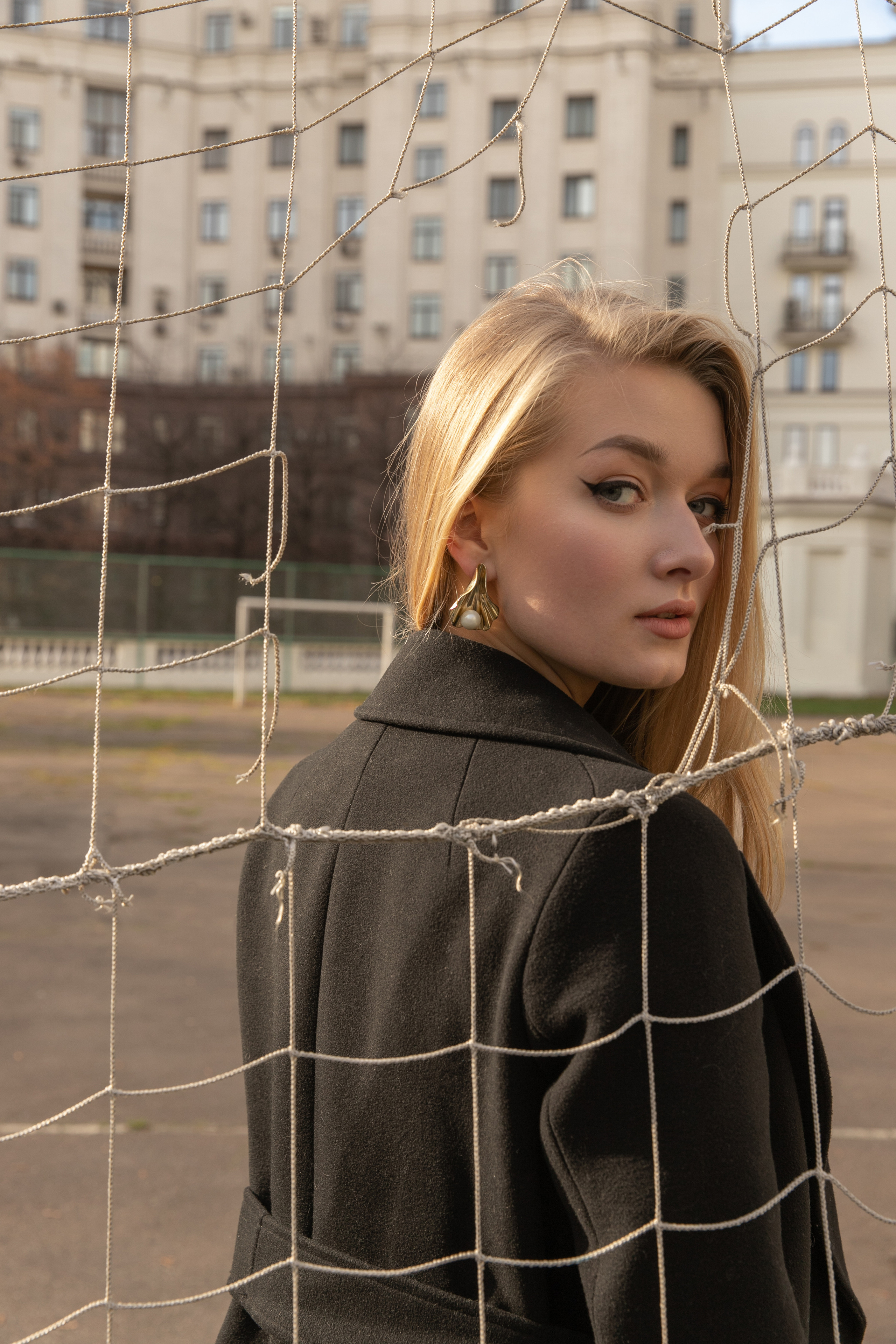 Фотосессия у высотки на Котельнической. Свадебный фотограф в Москве Элина Ларченкова. Фото, которые цепляют