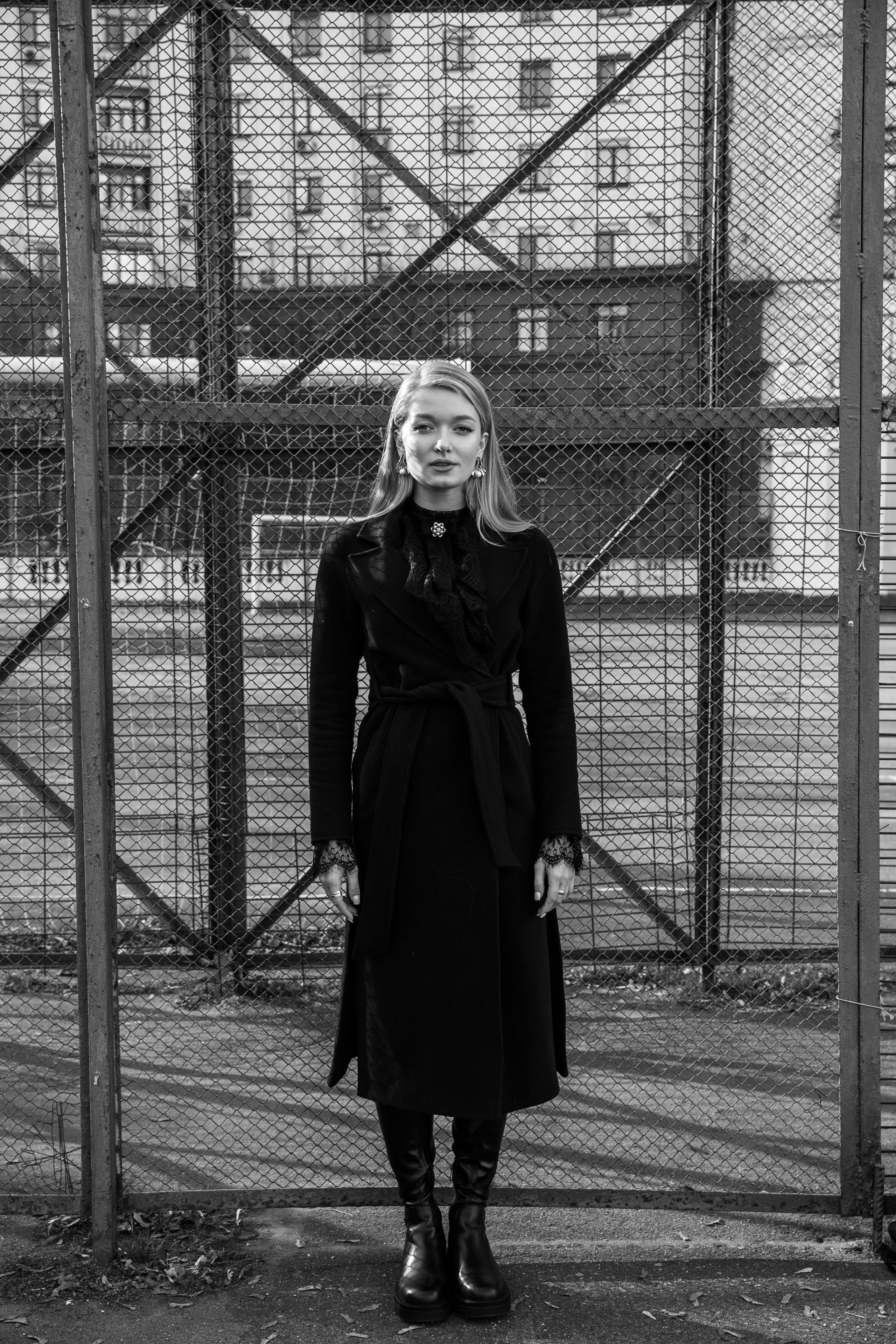 Фотосессия у высотки на Котельнической. Свадебный фотограф в Москве Элина Ларченкова. Фото, которые цепляют