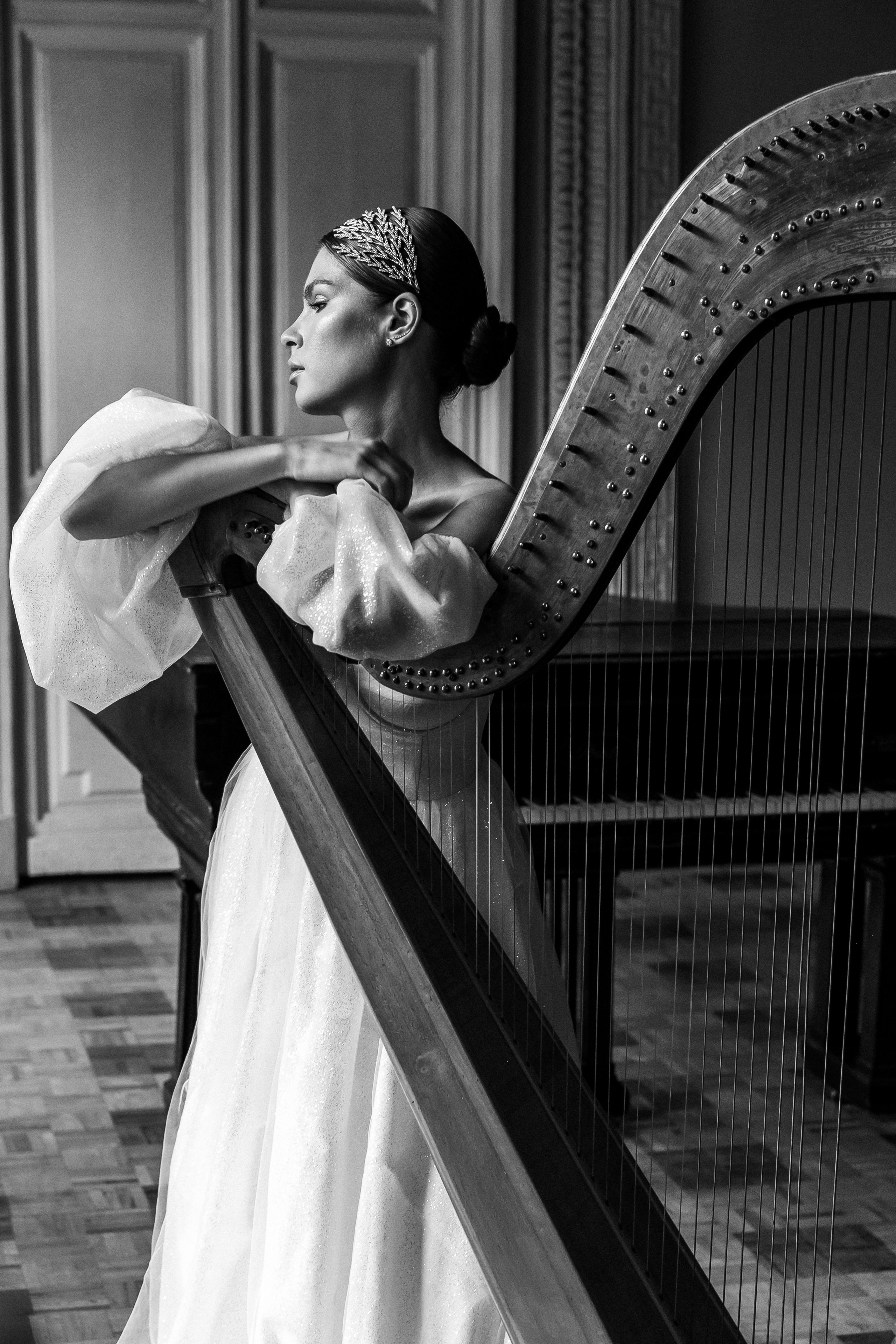 Свадебная фотосессия в студии 21 kult. Свадебный фотограф в Москве Элина Ларченкова. Фото, которые цепляют