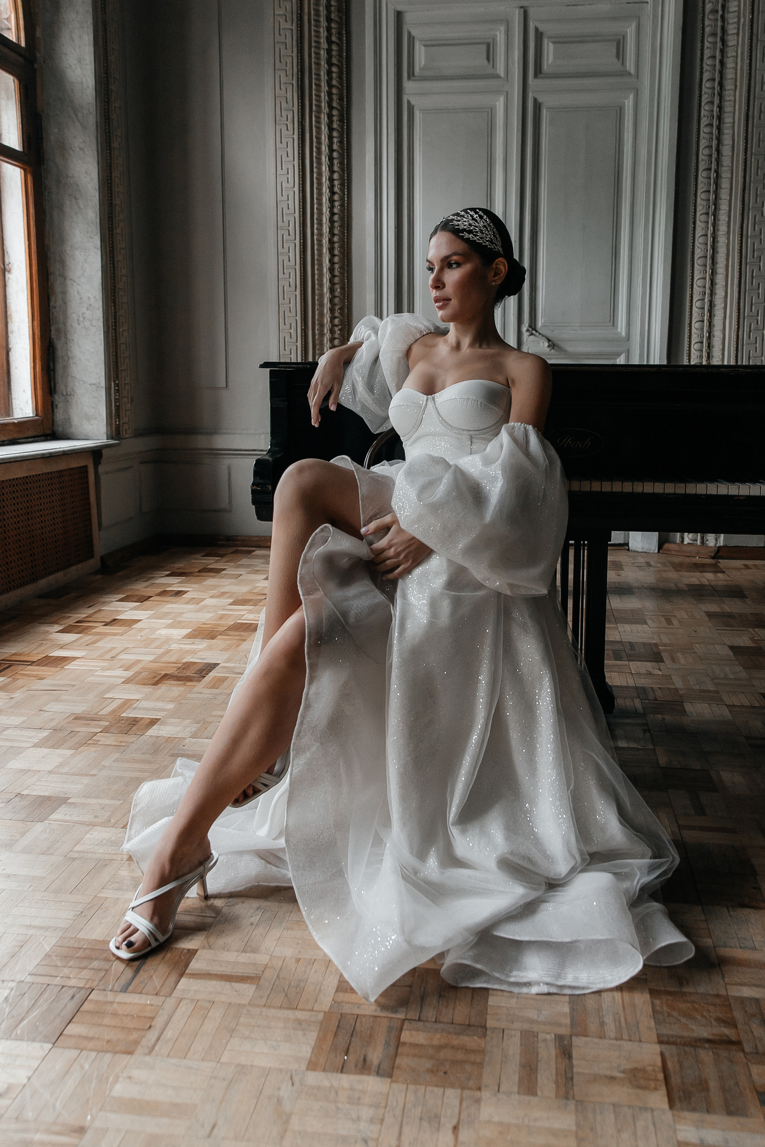 Свадебная фотосессия в студии 21 kult. Свадебный фотограф в Москве Элина Ларченкова. Фото, которые цепляют