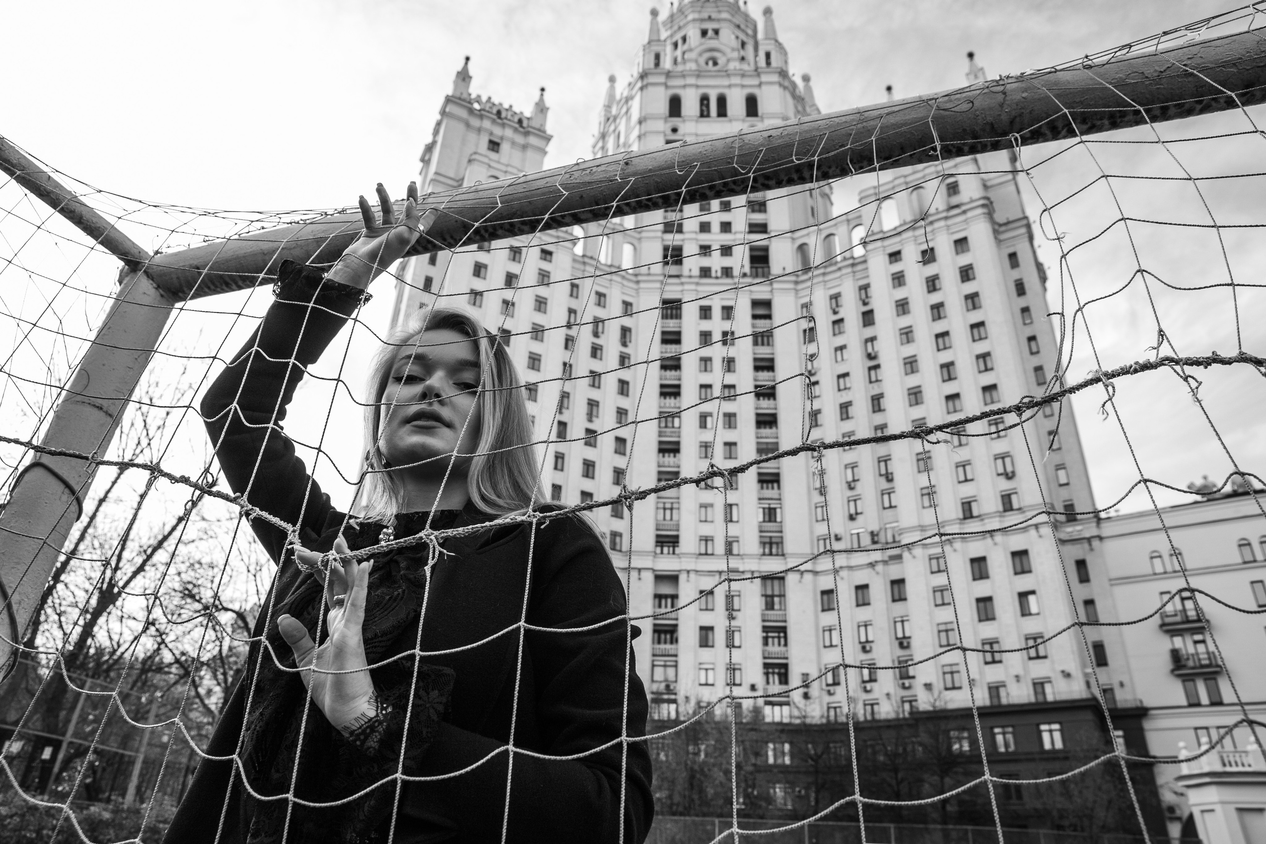 Фотосессия у высотки на Котельнической. Свадебный фотограф в Москве Элина Ларченкова. Фото, которые цепляют