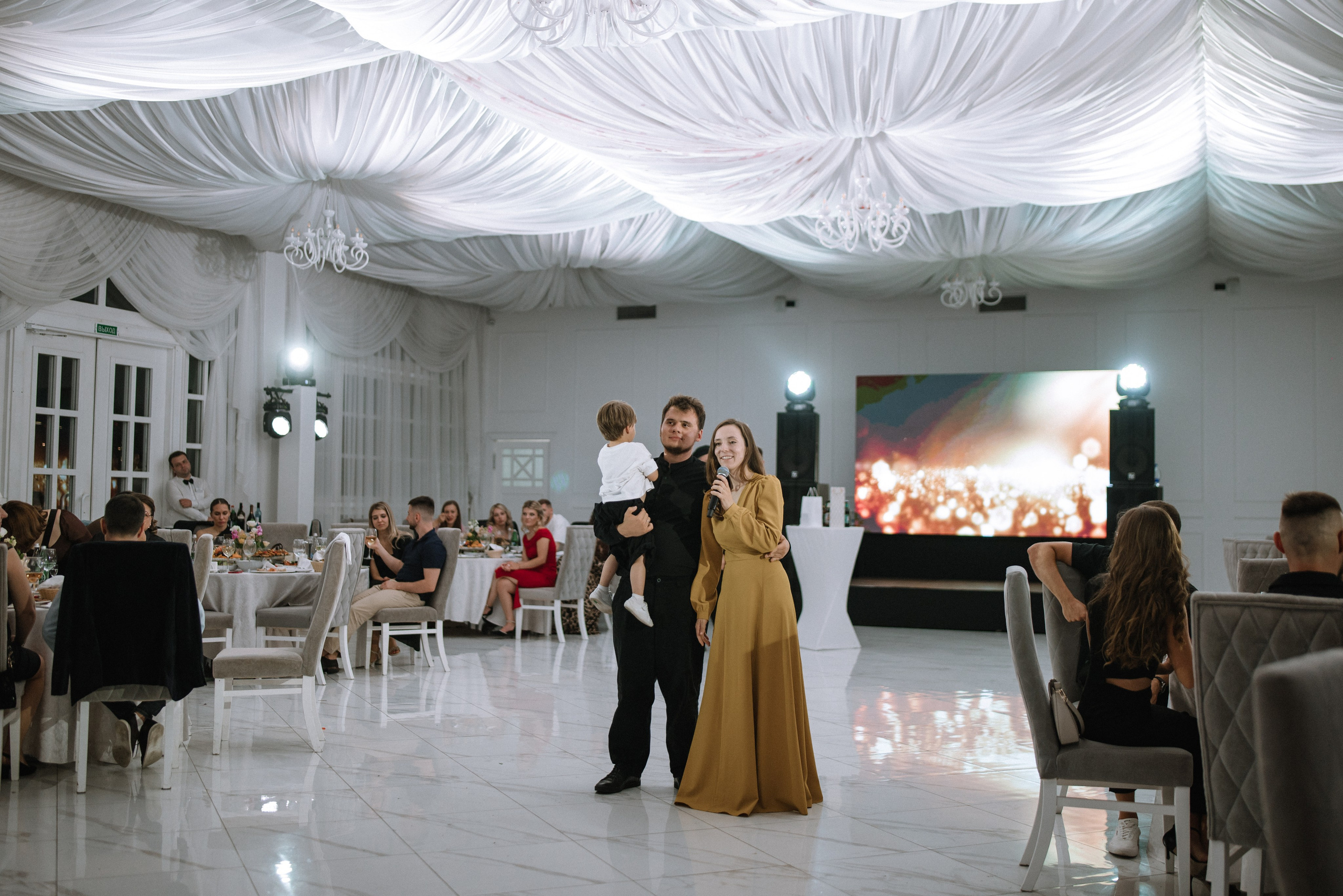 Макс и Катя. Загородный Клуб. Фотограф Костикова Анастасия Ростов-на-Дону