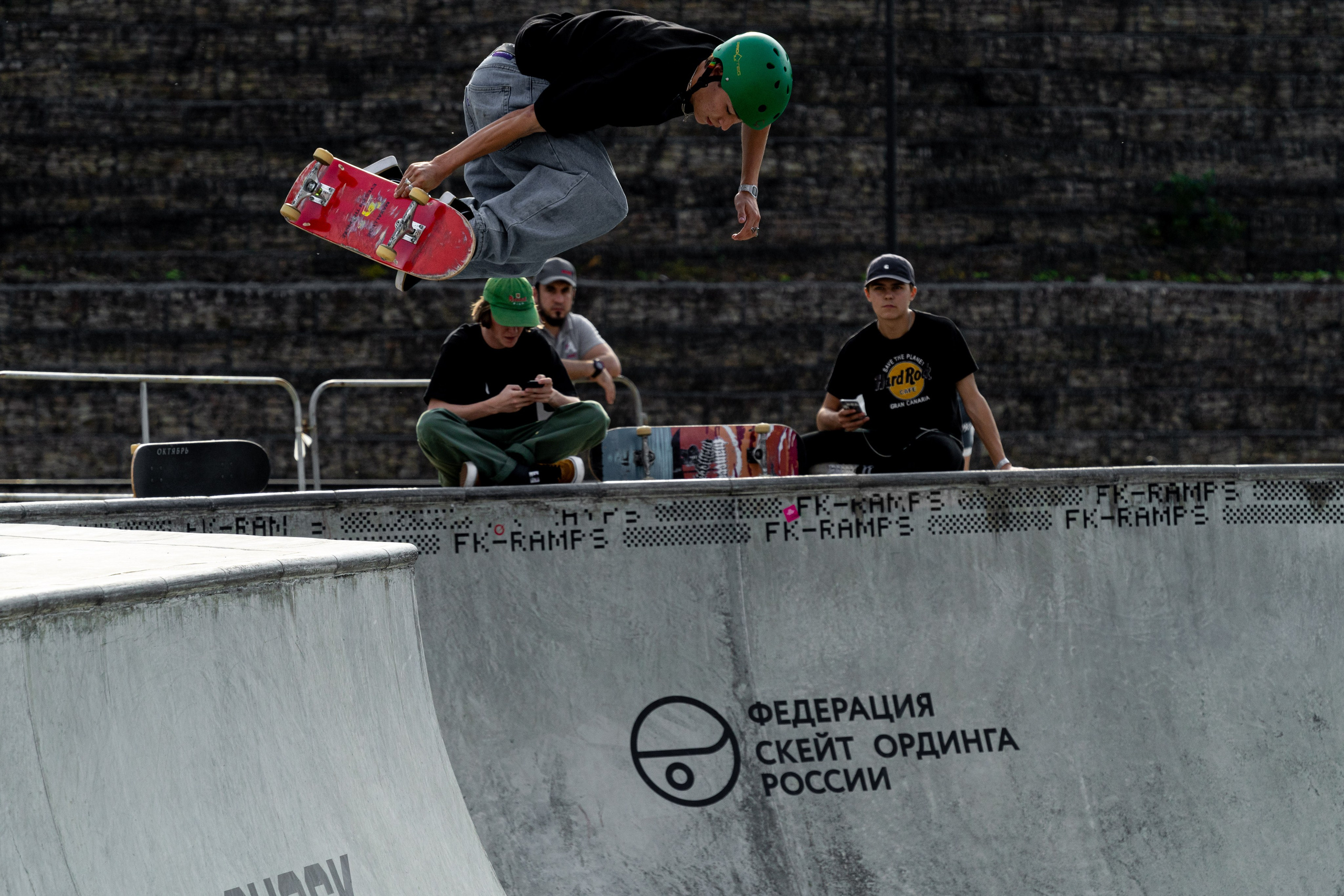 Чемпионат России по скейтбордингу на курорте Красная Поляна 2022. Репортажный фотограф в Красной Поляне и Сочи Павлюченко Екатерина