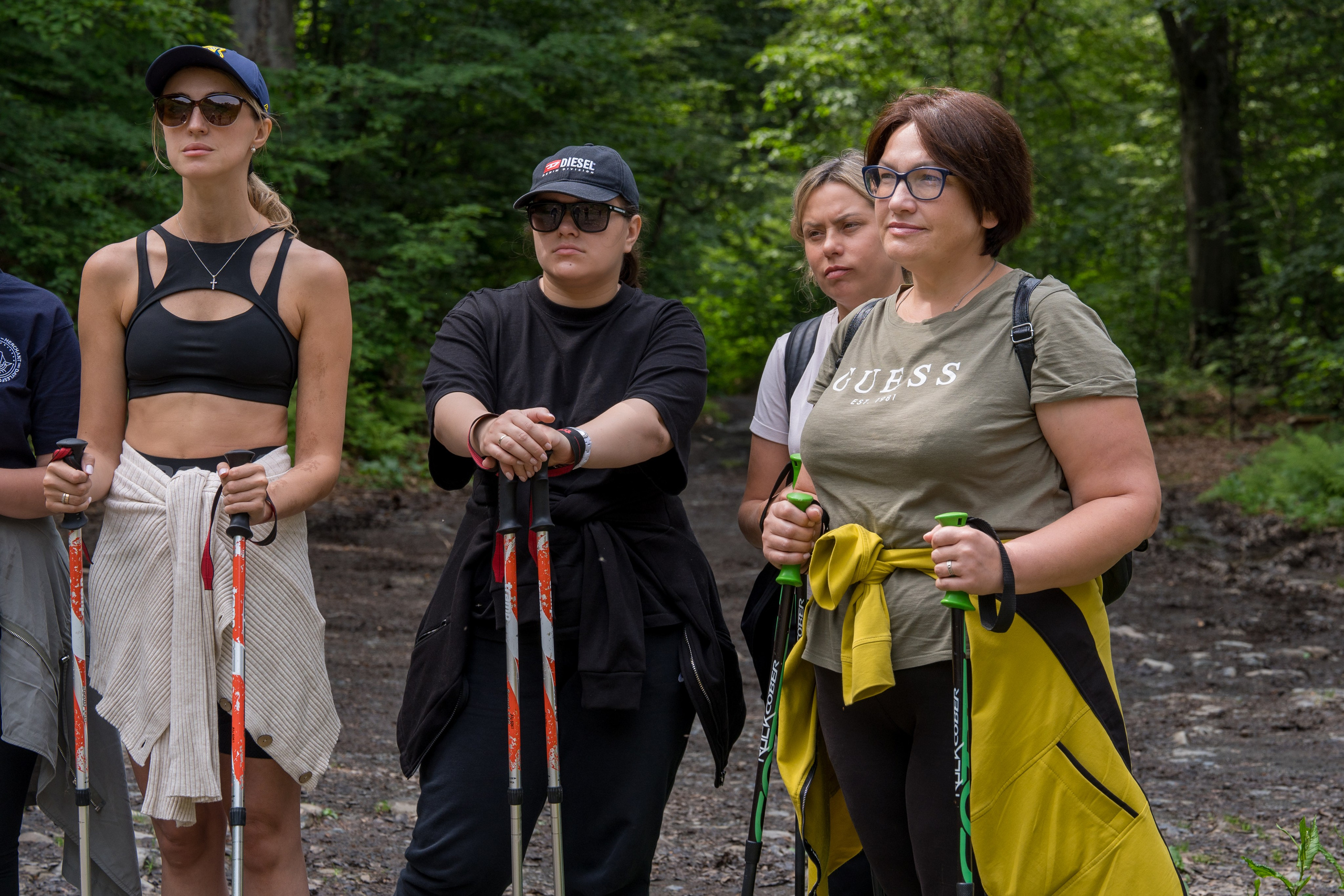 MICE мероприятие для компании «Доставка морем»: хайкинг к Ачипсинским водопадам. Репортажный фотограф в Красной Поляне и Сочи Павлюченко Екатерина