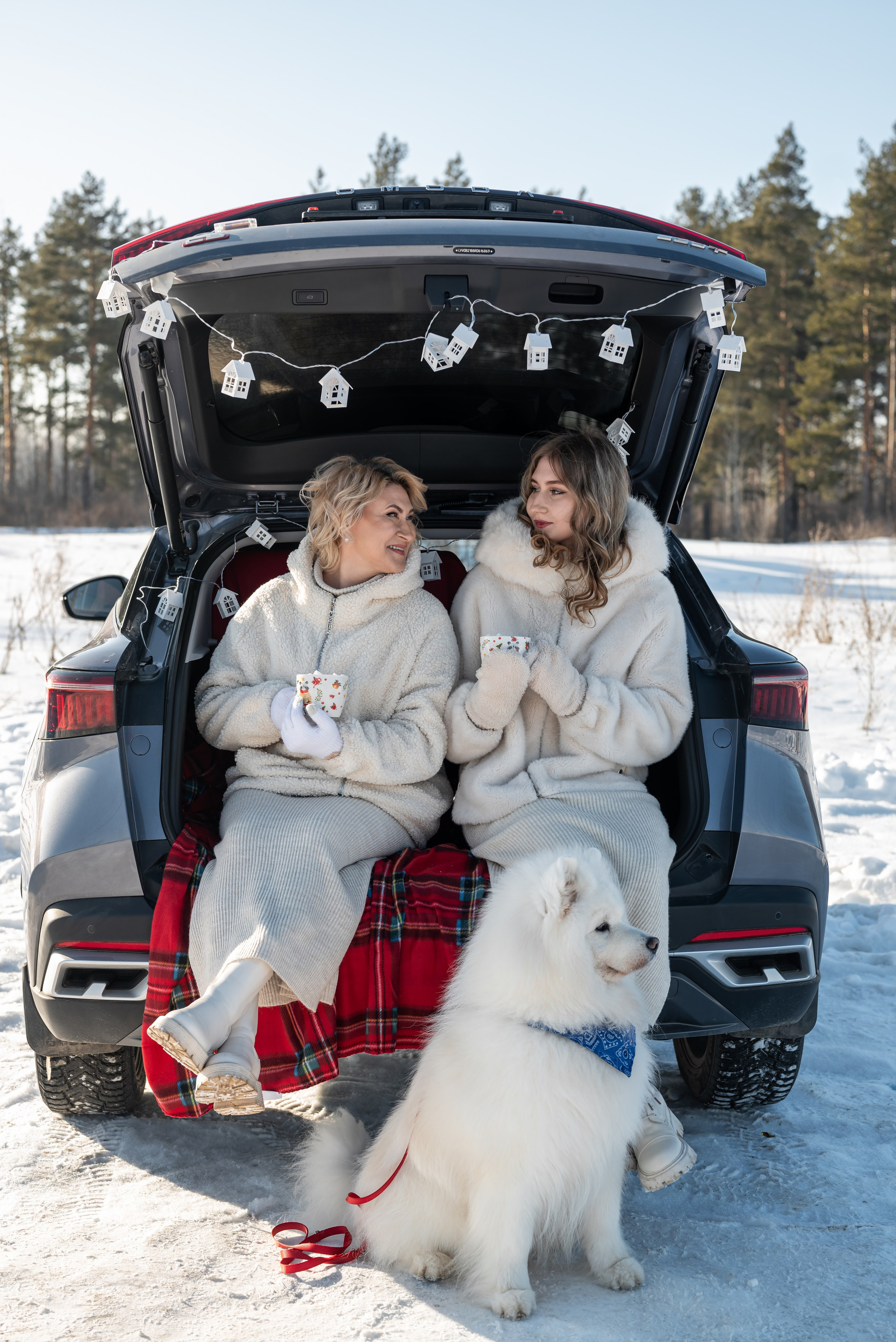 Фотопроект с Платоном и машиной на улице. Фотограф в городе Салават