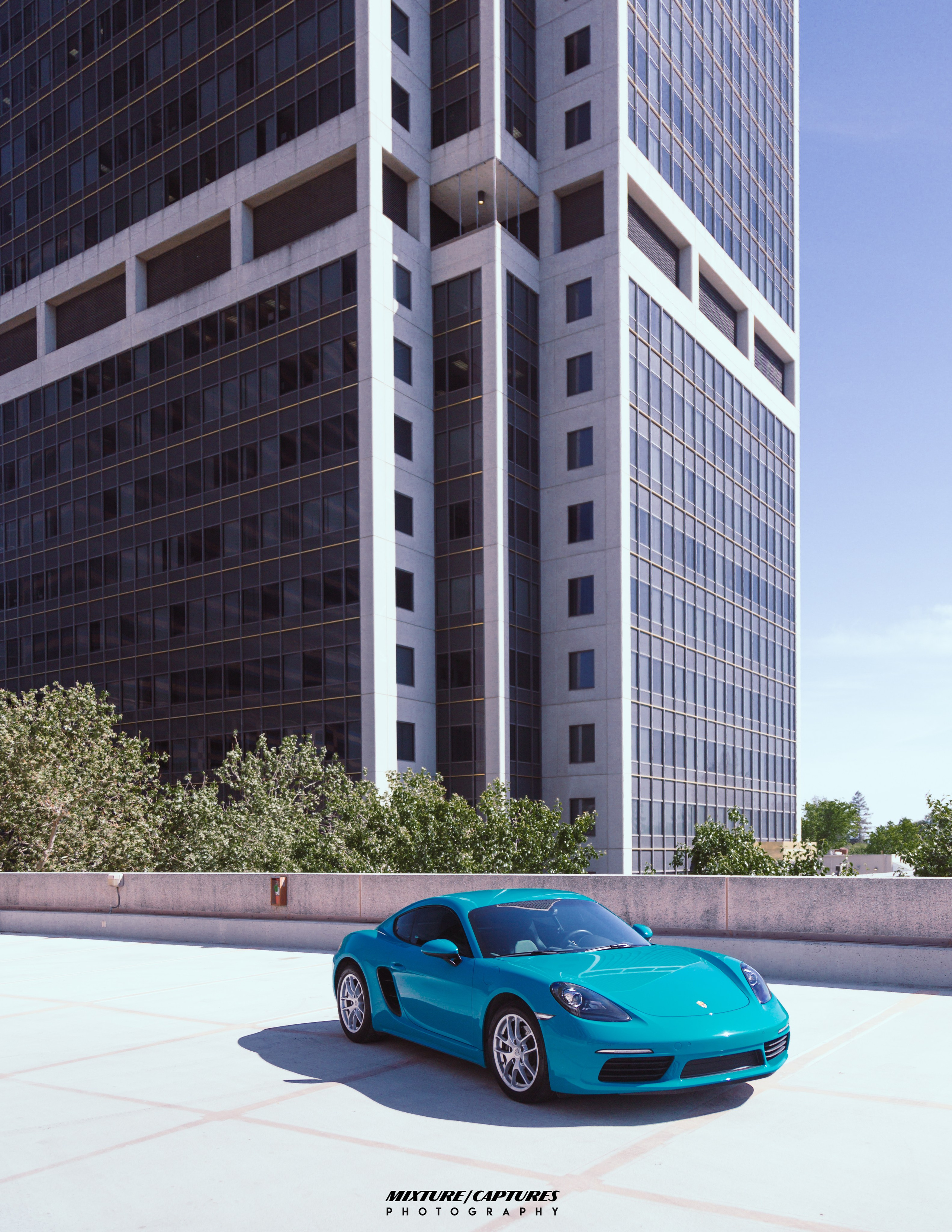 2019 Porsche 718 Cayman. Mixturecaptures