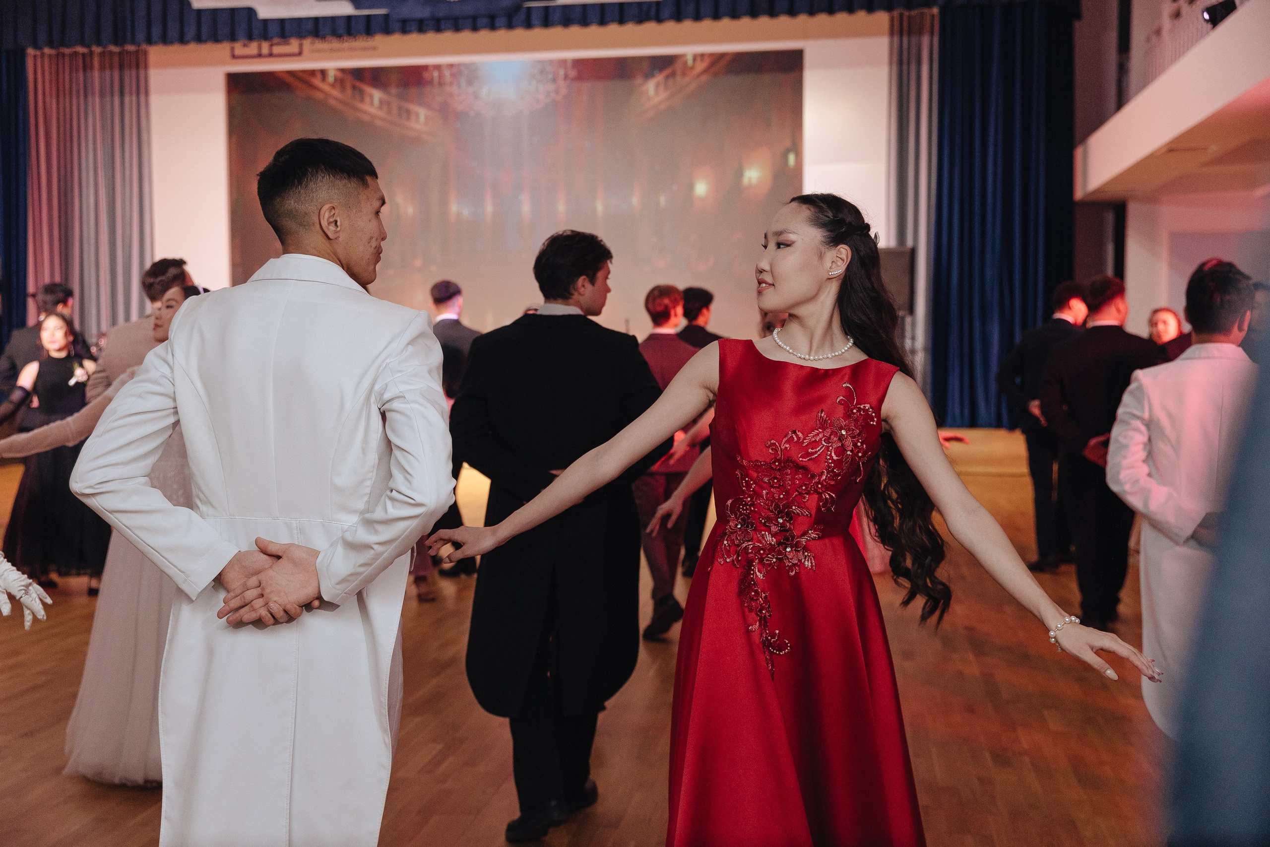 Студенческий бал. Свадебный и семейный фотограф в Улан-Удэ