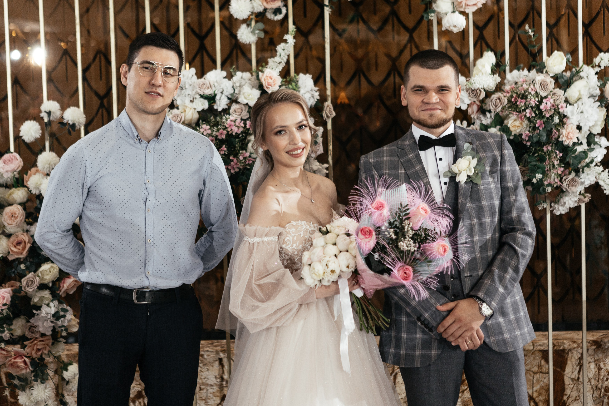 Свадебный фотограф Уфа — Руслан ГабдлисламовЖивые эмоции, красивые кадры, воспоминания на всю жизнь.Работаю по всей Республике Башкортоста. Свадебный фотограф Уфа Руслан Габдлисламов