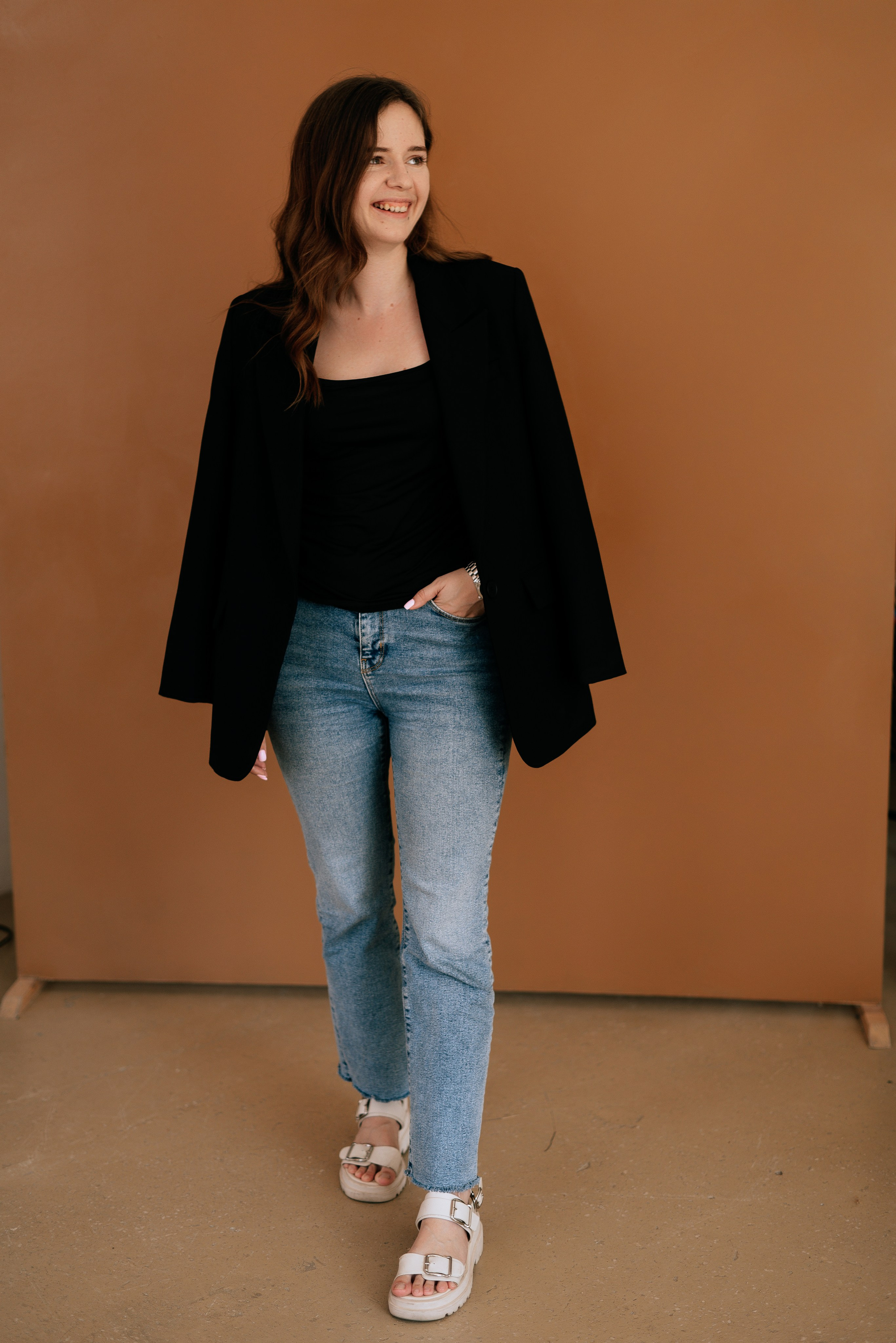 Даша. Женский, семейный и свадебный фотограф в Астрахани Виктория Бузаева