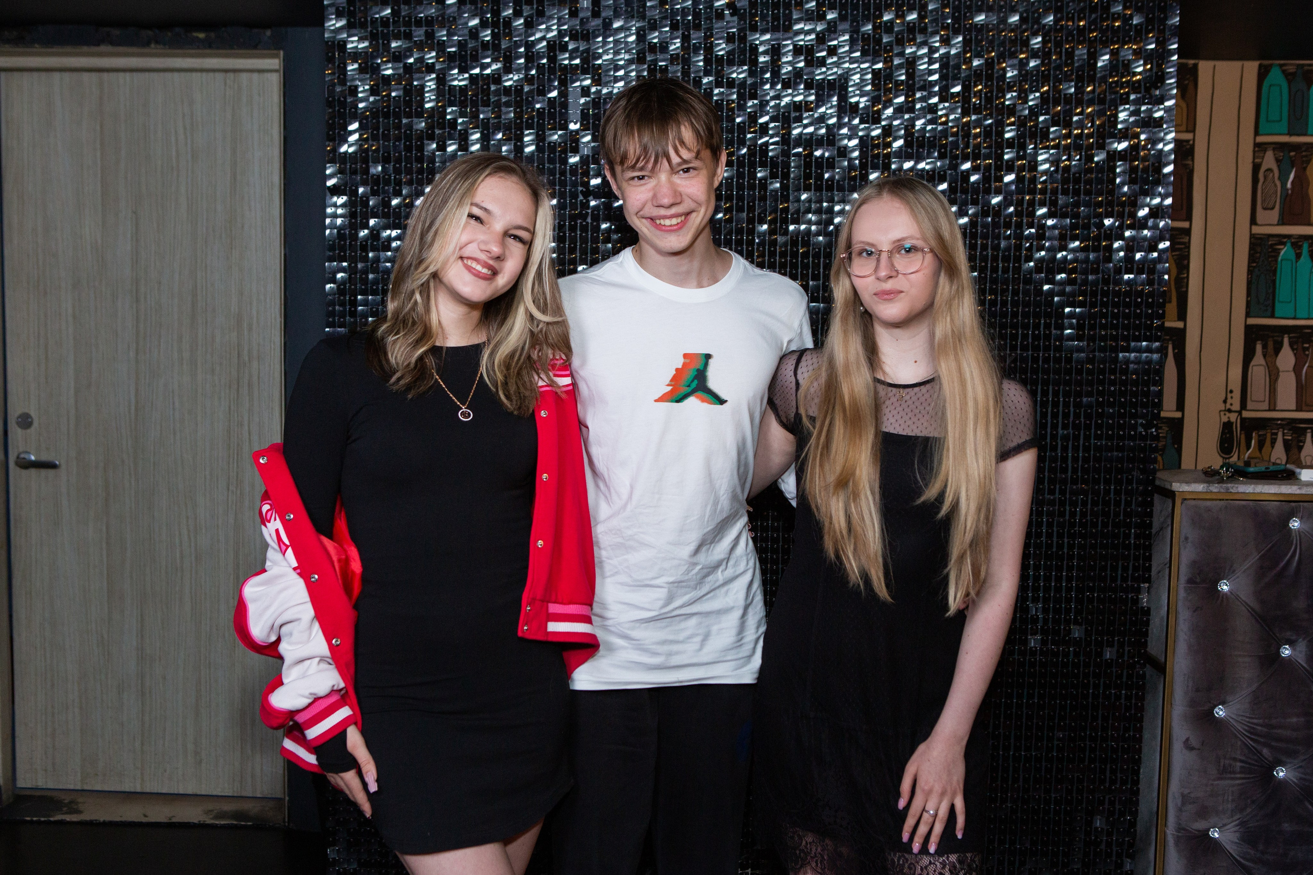 Праздники в школе. Репортажный фотограф Ирина Сухарева