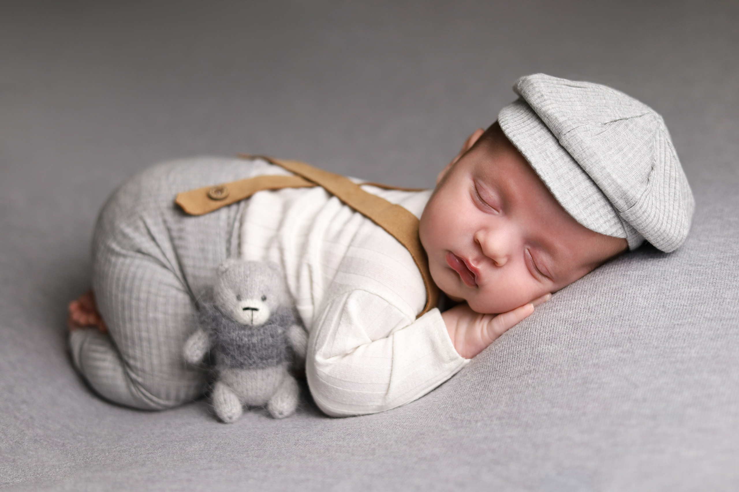 Новорожденные. Фотограф новорожденных Новосибирск