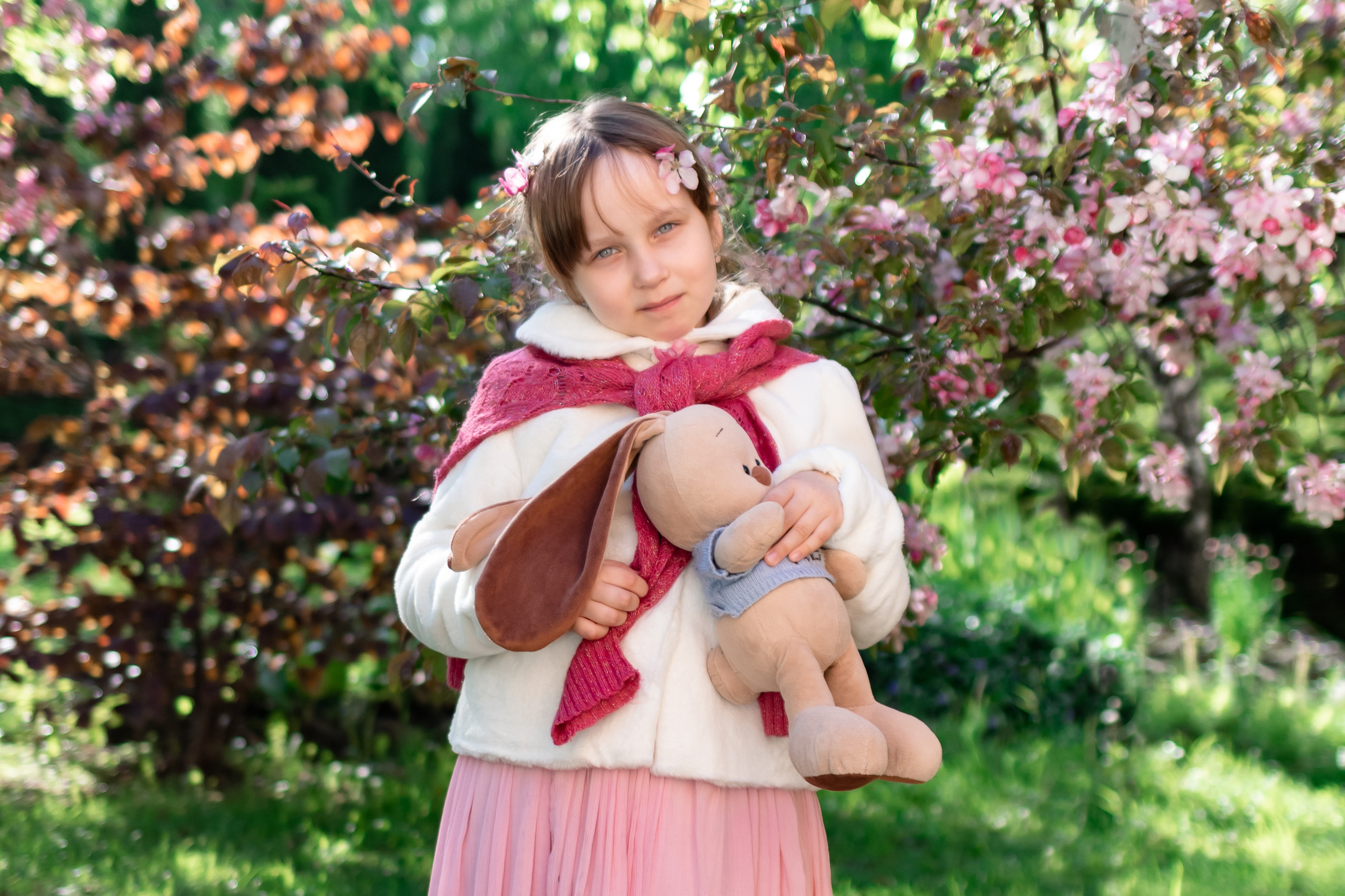 Весна портреты в цветении. Семейный фотограф в Минске Приболовец Светлана