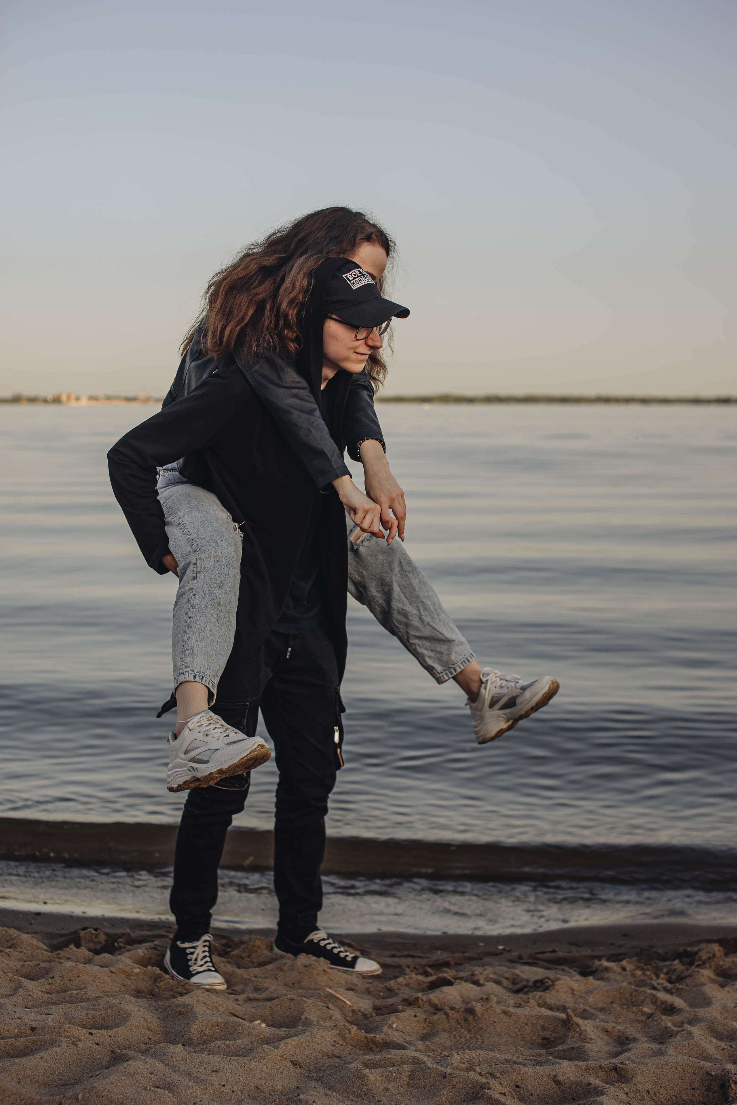 Прогулка по пляжу. Семейный и свадебный фотограф в Саратове Евангелина Штах