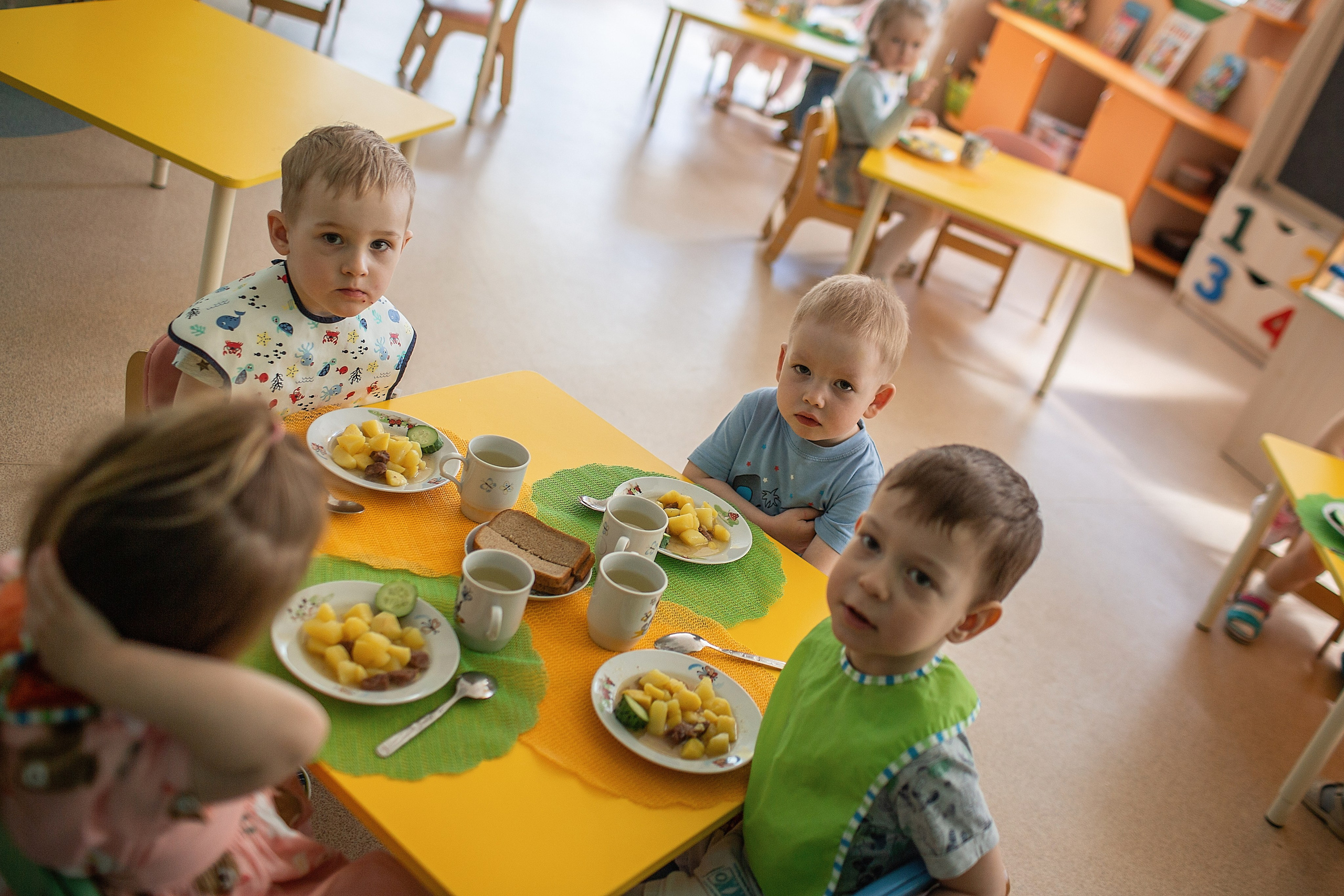 Младшая группа_день в саду_2022. Семейный фотограф в Санкт-Петербурге