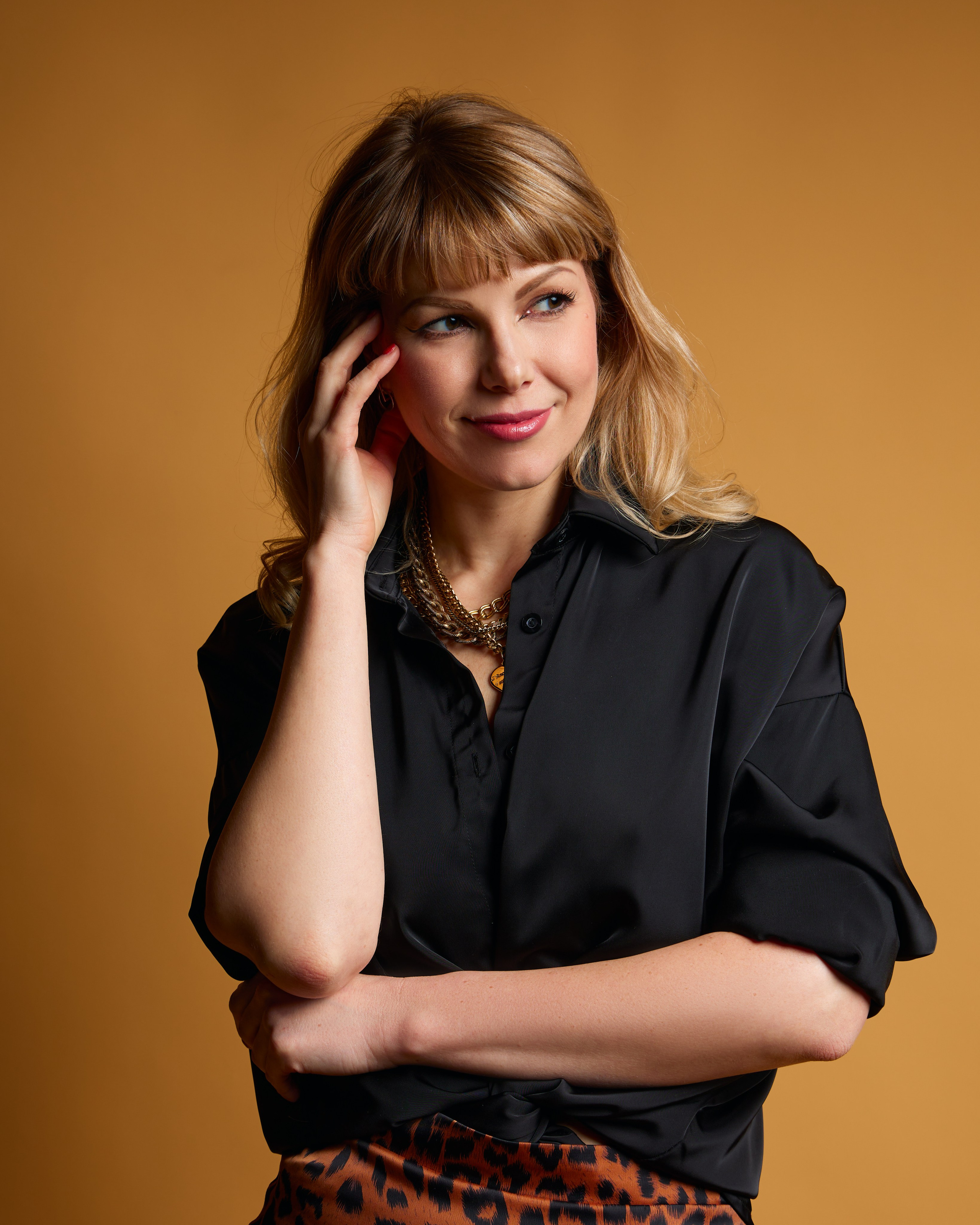 портрет девушки