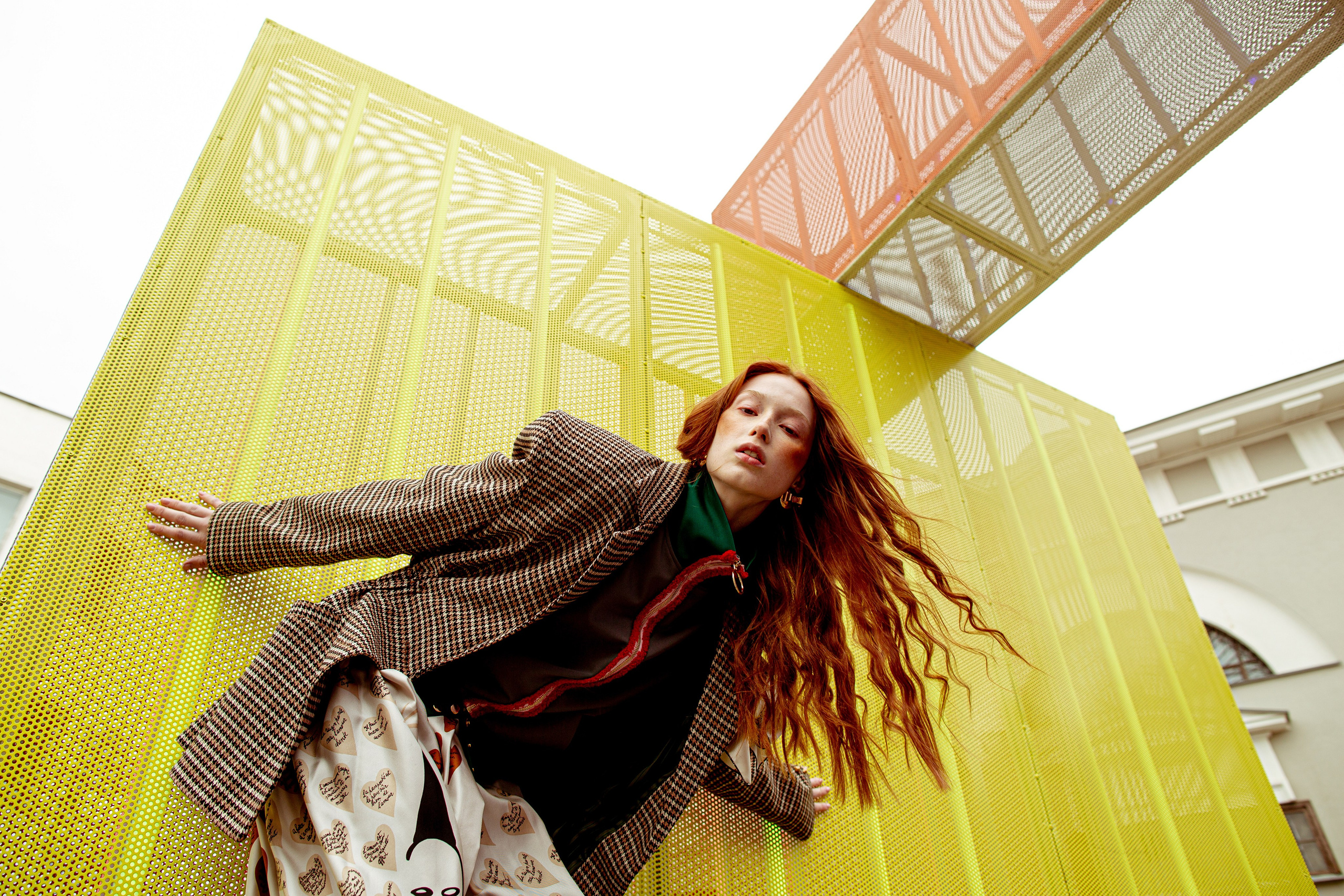 Polina Mircheva S/S 2023 streetstyle. Жиркова Ирина — фотограф для брендов в Москве