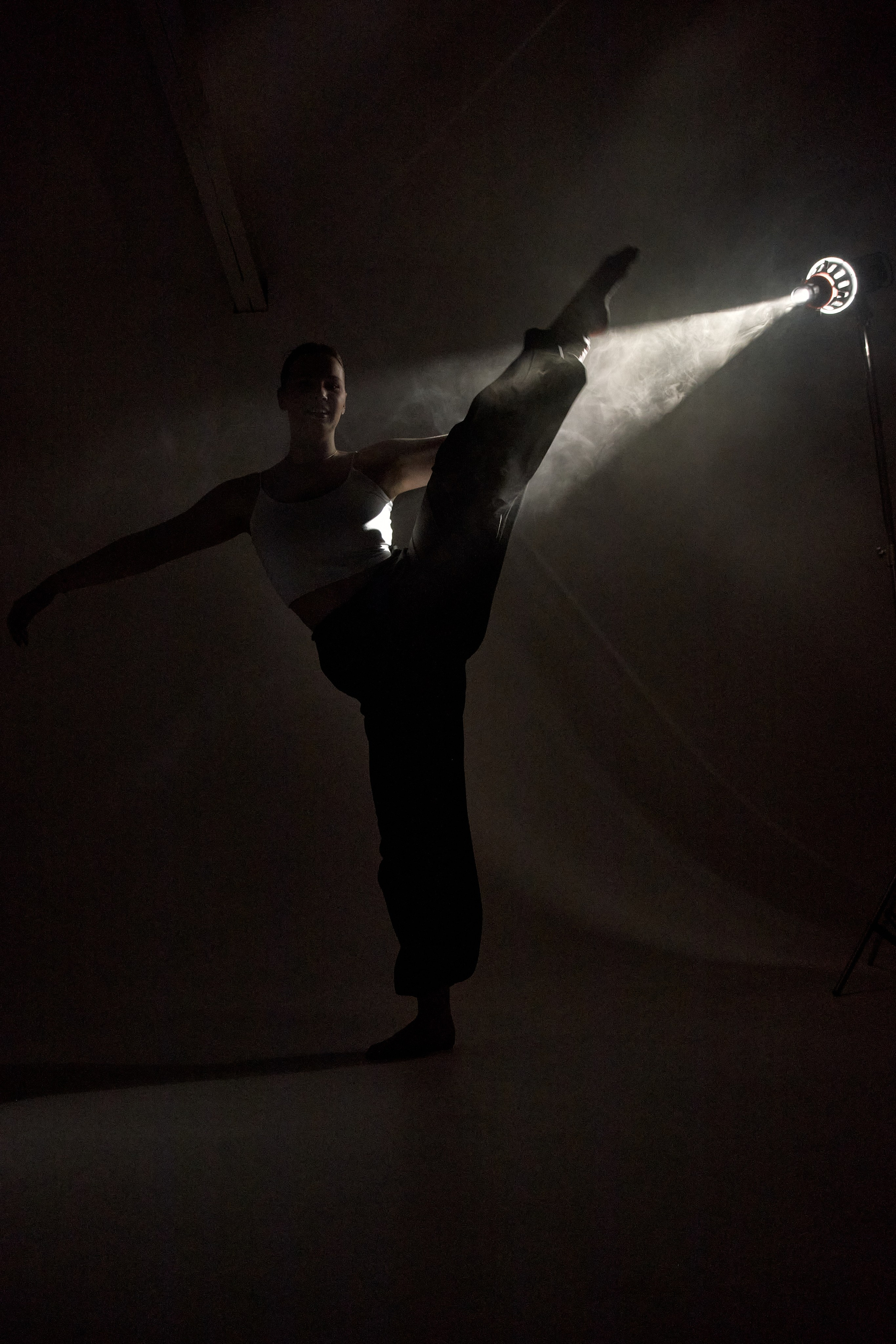 Танец. Фотограф Алексей Яковлев