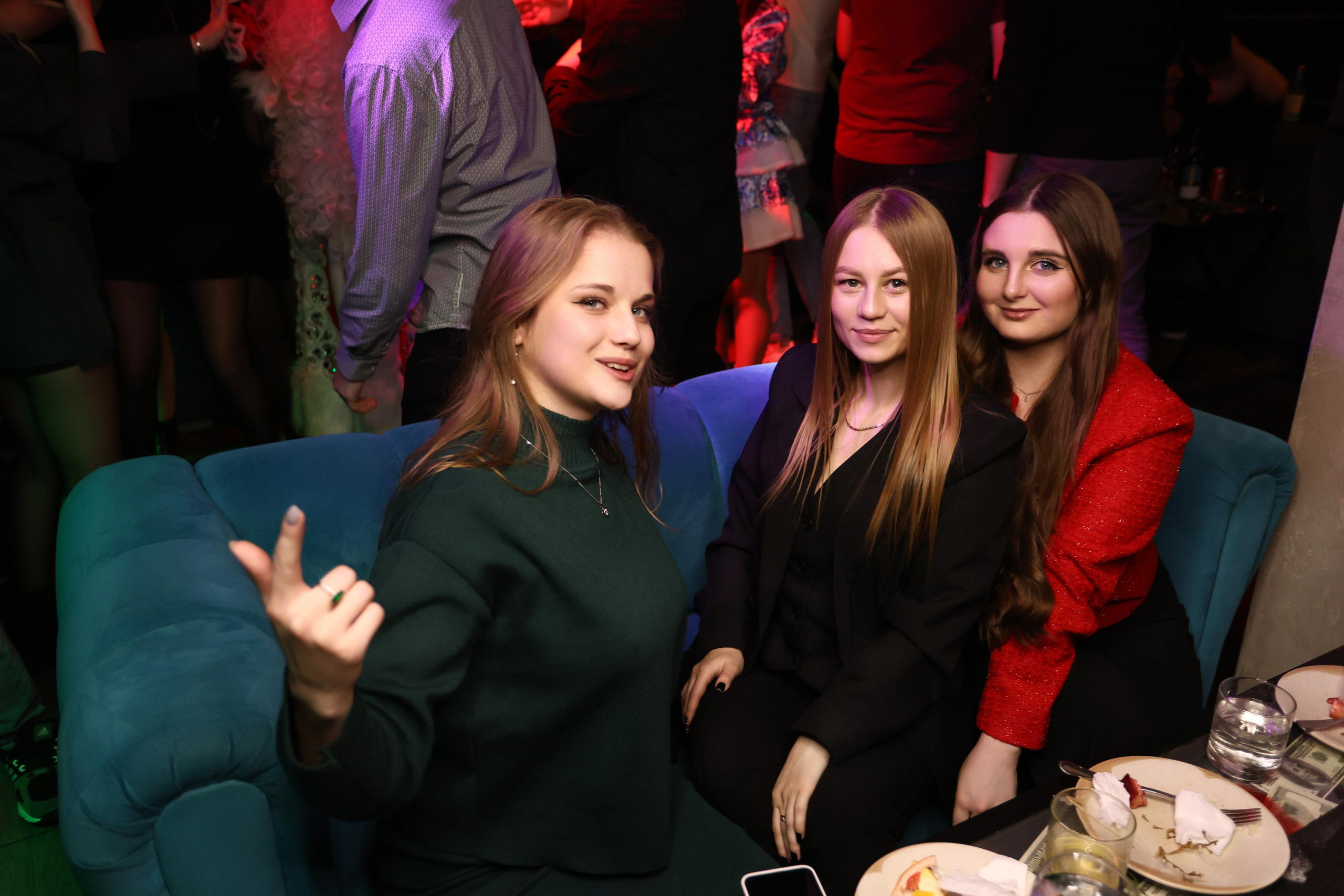 New Year 27-12-24. Мята Спортивная — Кальянная, караоке, бар в Минске